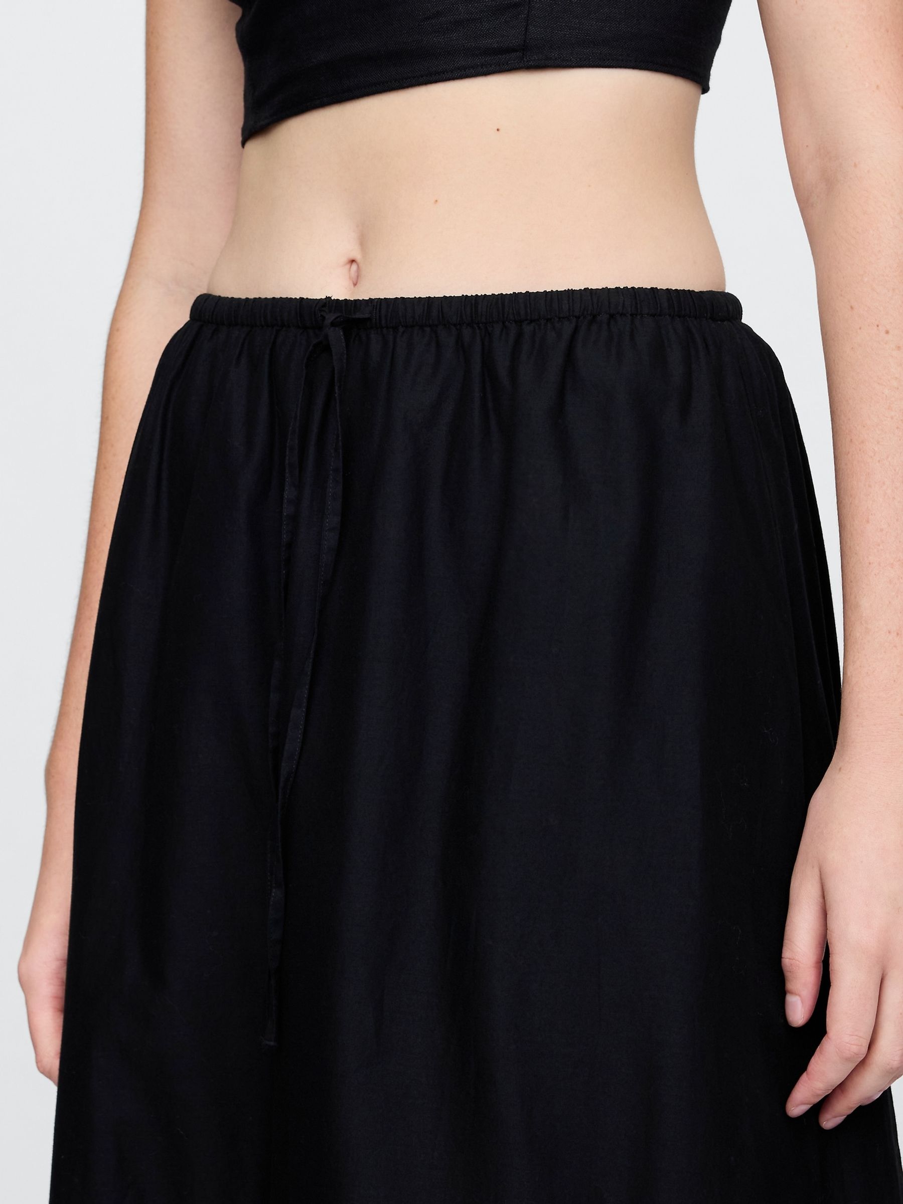 Black Cotton Easy Tiered Eyelet Maxi Skirt - Image 4 of 5