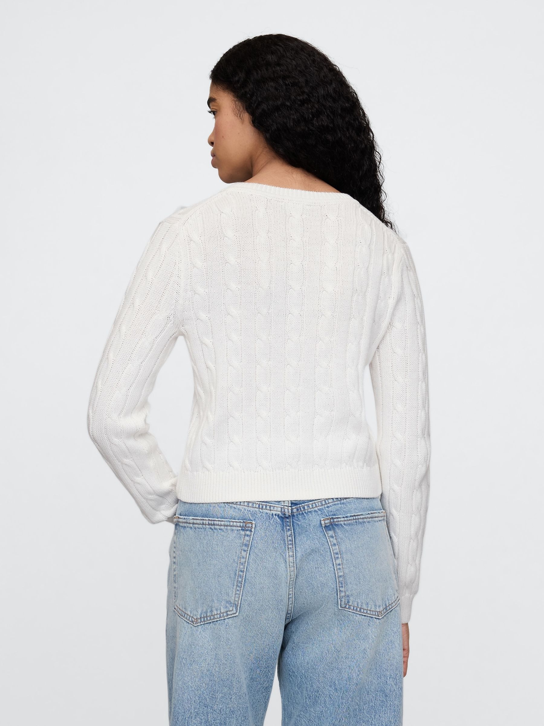 White Classic Cable-Knit V Neck Jumper - Image 2 of 4