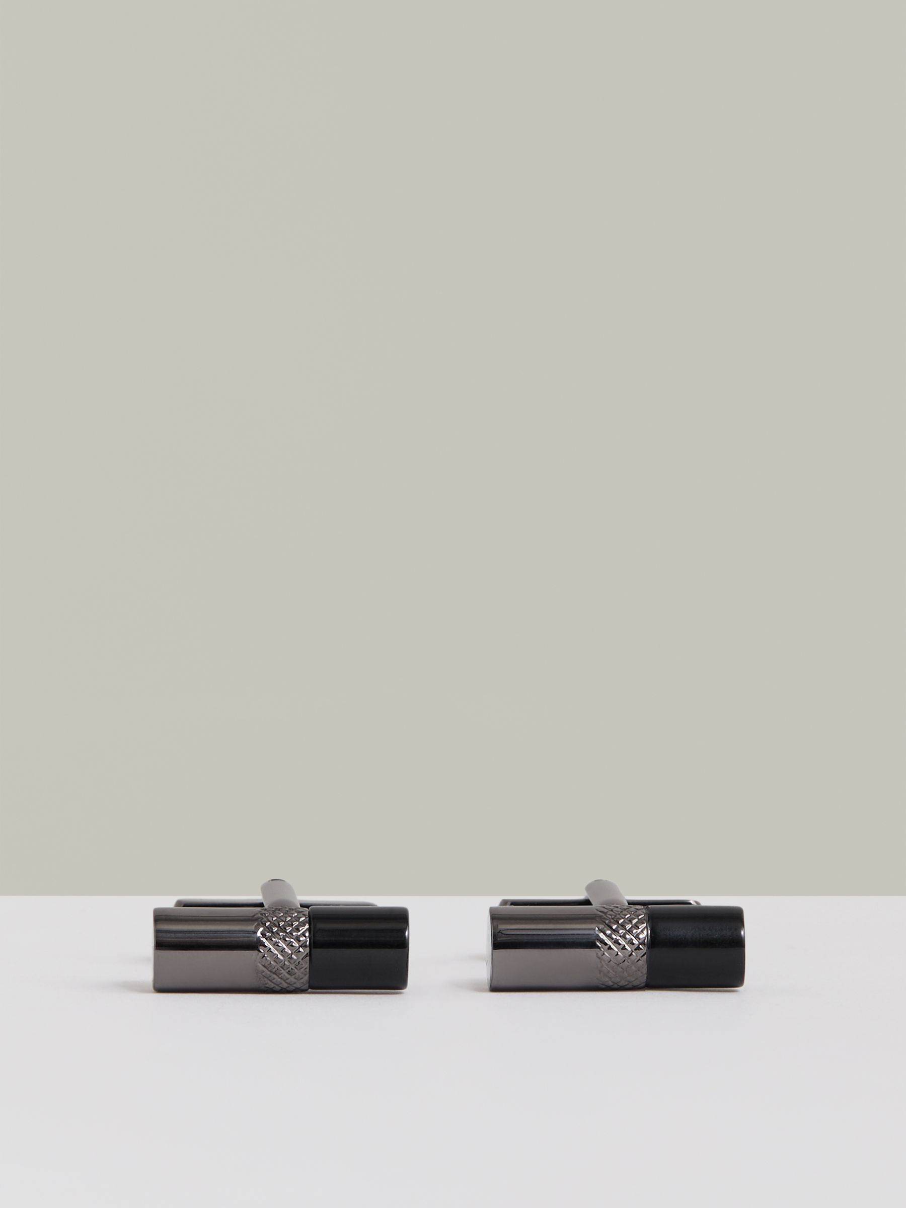 Cufflinks in Gunmetal Tone /Onyx - Image 1 of 4 Cufflinks in Gunmetal Tone /Onyx - Image 1 of 4