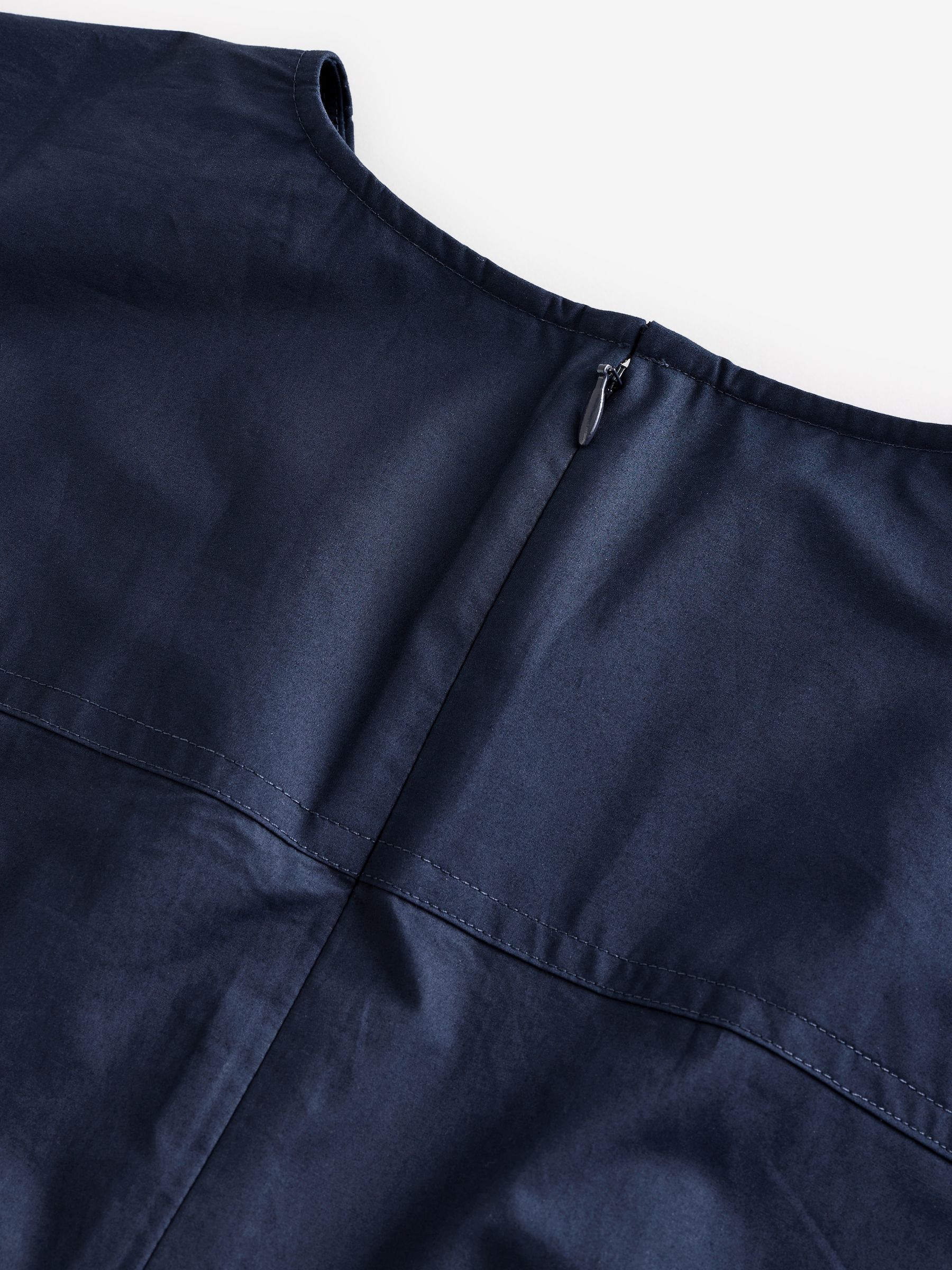 Banana Republic Blue Round Neck Blouse Top - Image 4 of 4