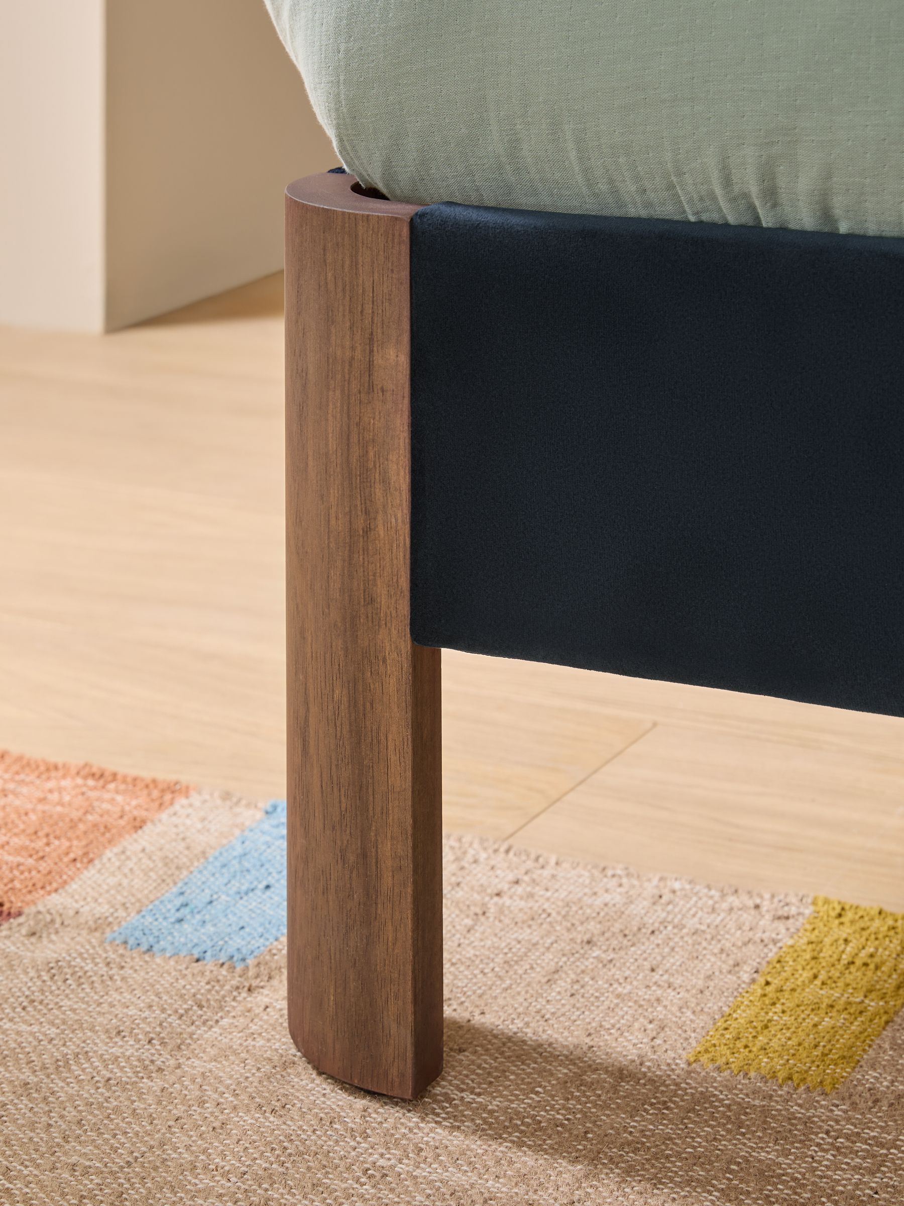 Velvet Dark Midnight Blue Bed Evander - Image 3 of 5