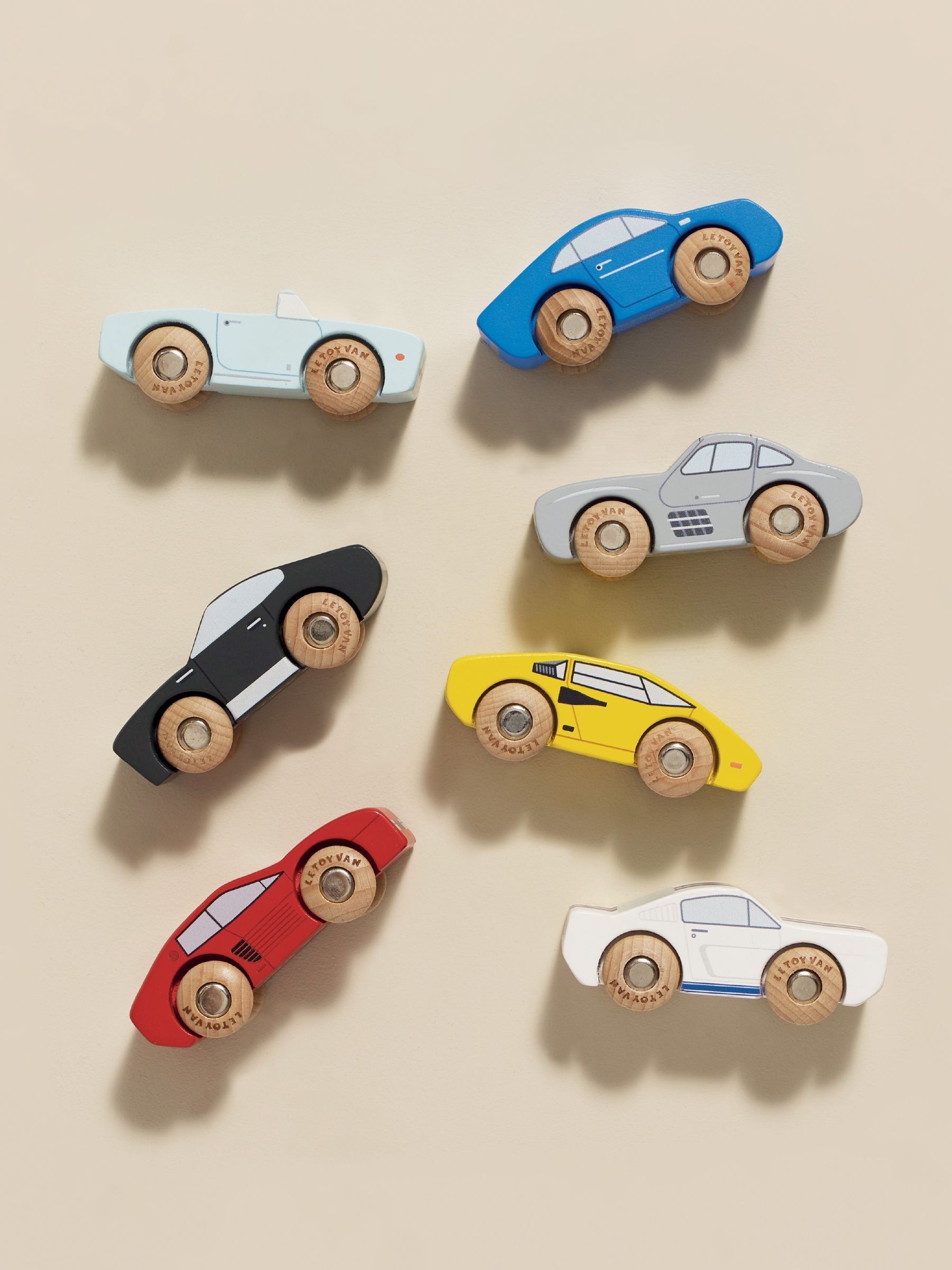 Le Toy Van Classic Wooden Sports Cars - Image 2 of 4 Le Toy Van Classic Wooden Sports Cars - Image 2 of 4