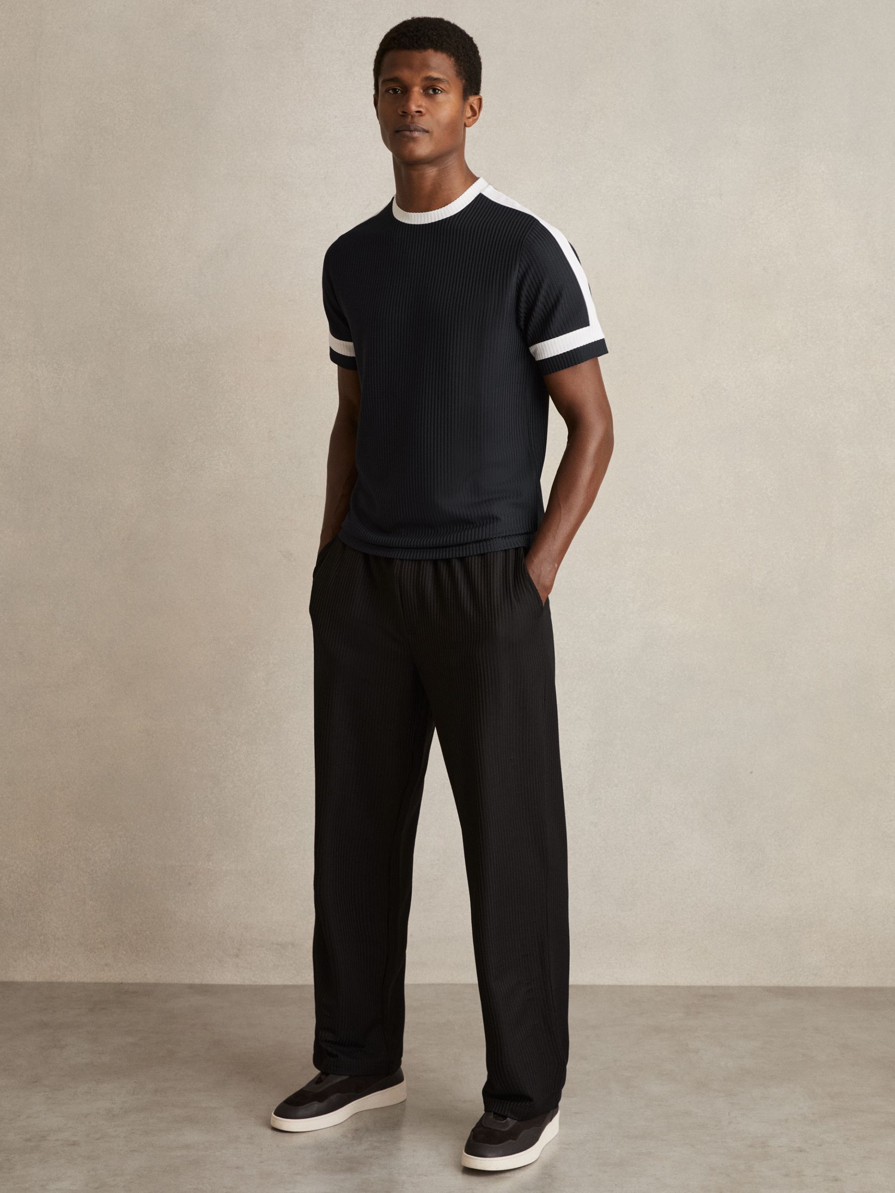 Oversized Textured T-Shirt in Navy/White - Image 3 of 6