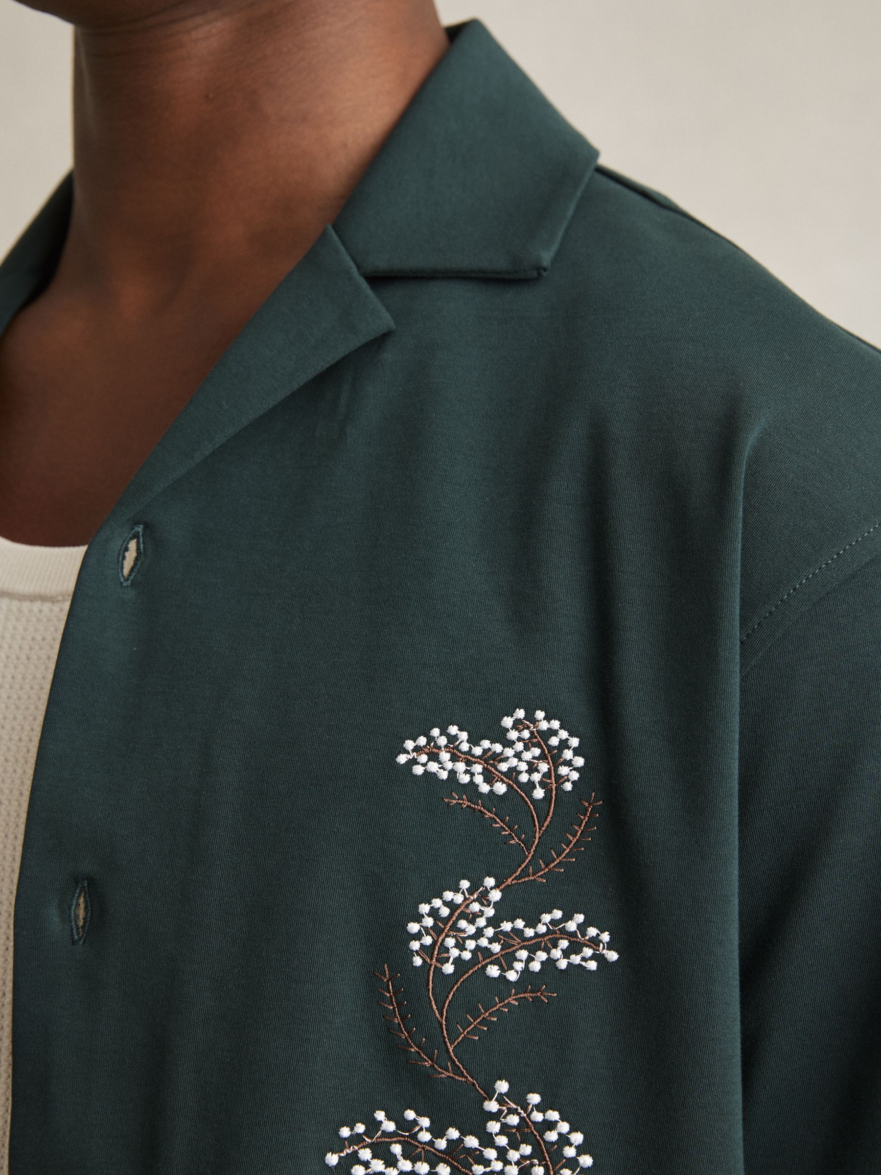 Reiss Cotton Floral Embroidered Shirt in Dark Green | REISS