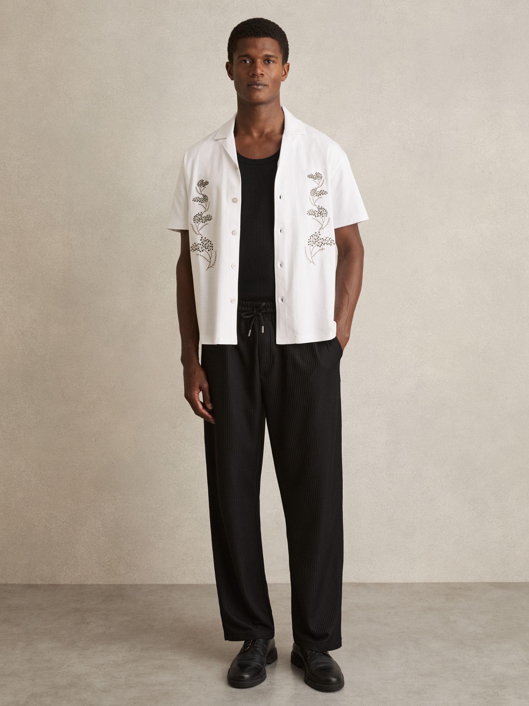 Cotton Floral Embroidered Shirt in White - Image 3 of 6
