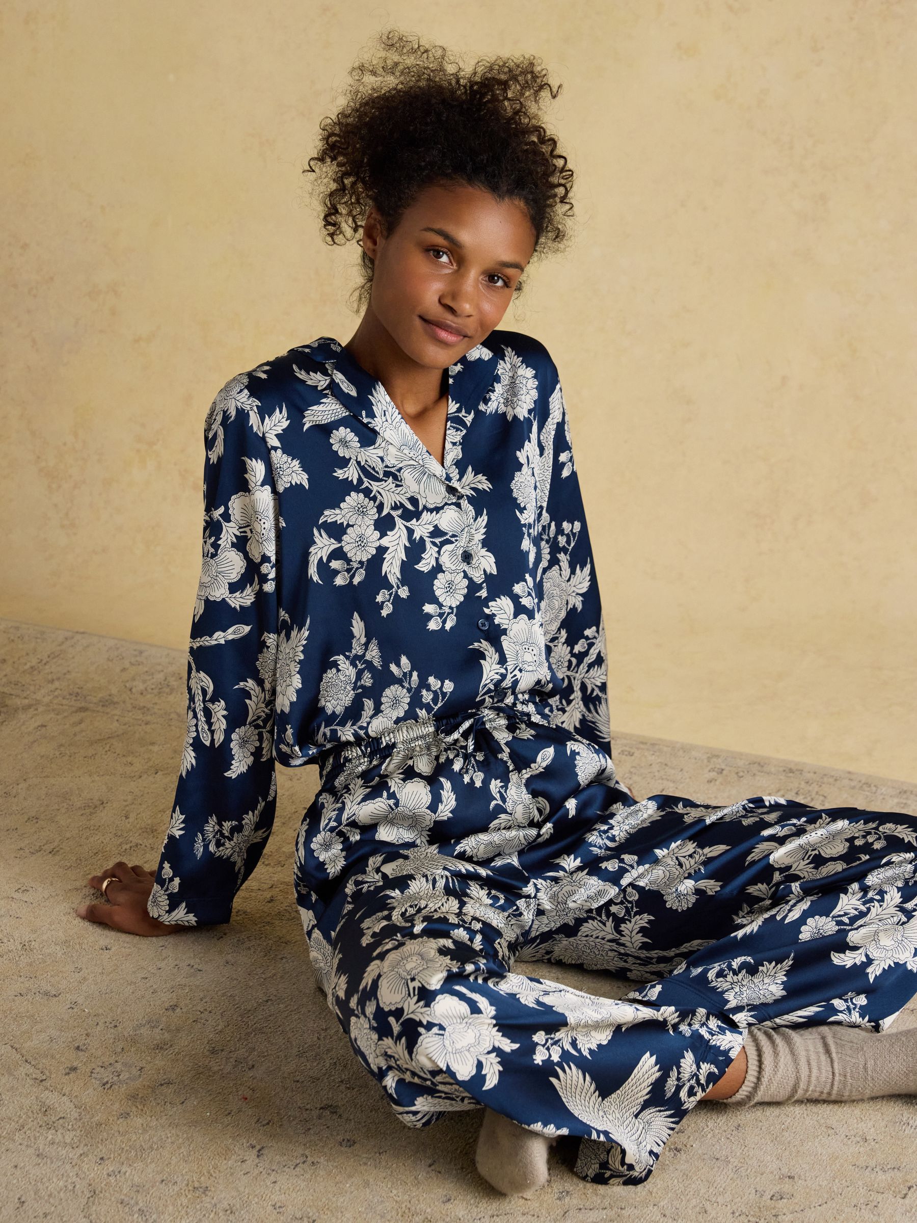 Bonnie Navy Floral Satin Long Sleeve Pyjama Set - Image 3 of 5