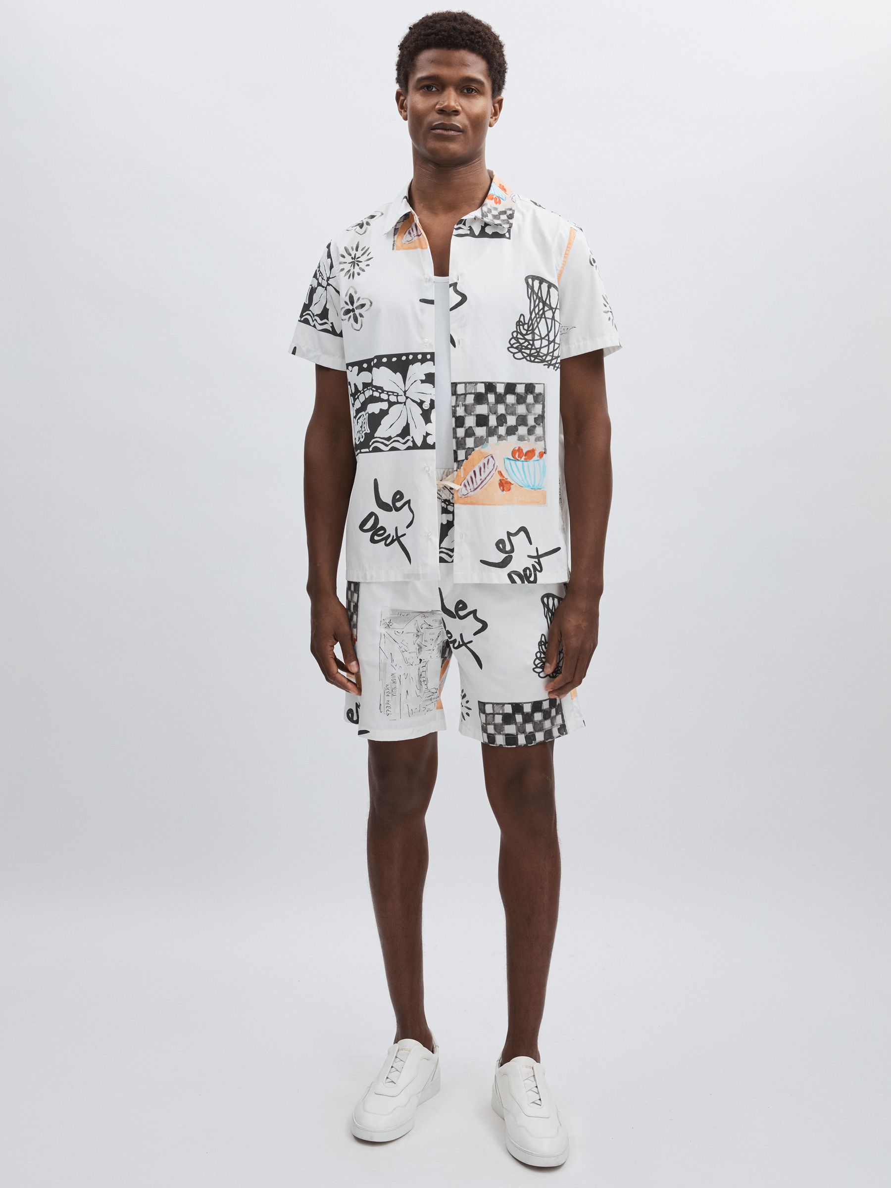 Les Deux Cotton Graphic-Print Shirt in Ivory Print - Image 3 of 6