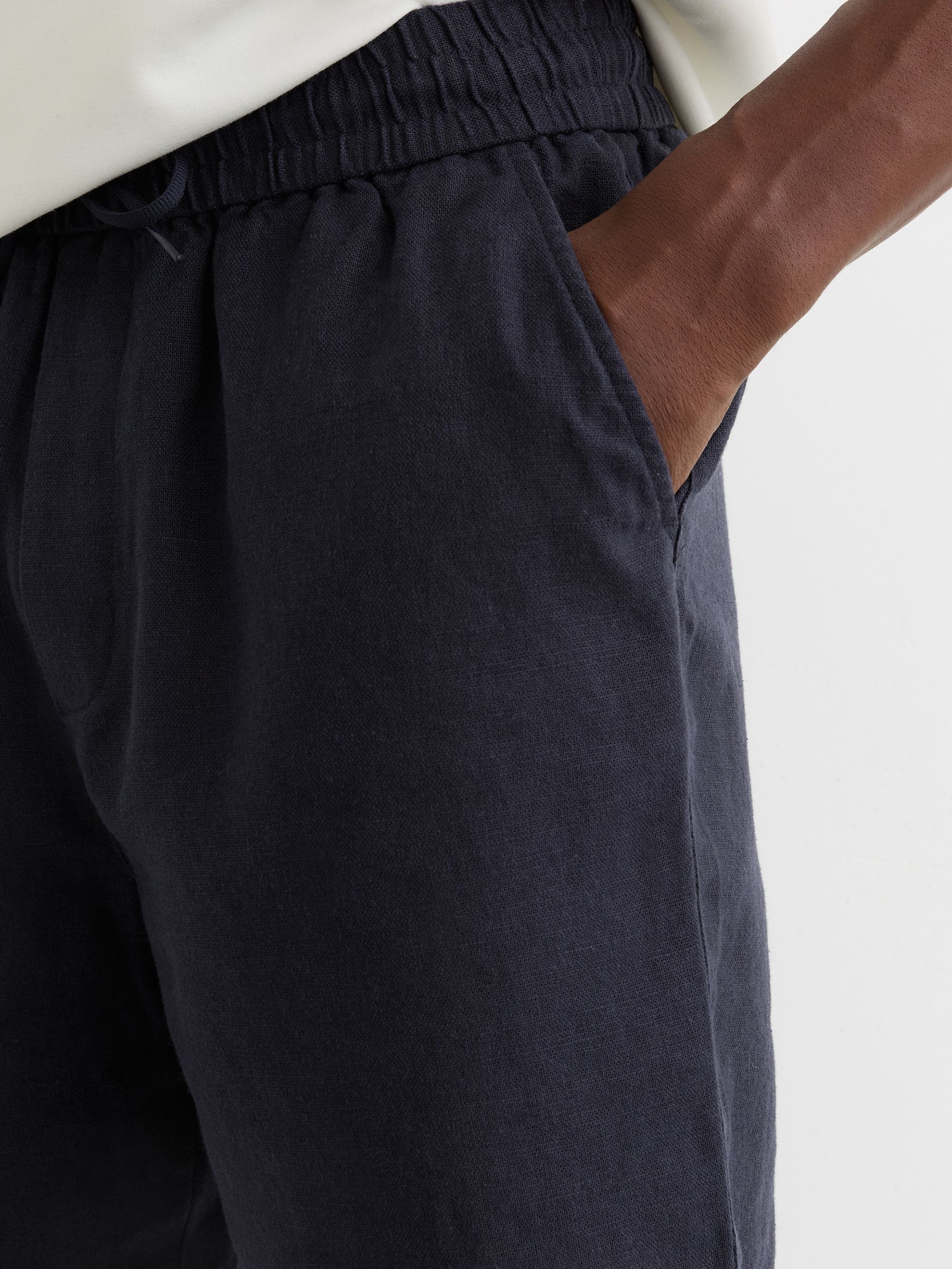 Les Deux Linen-Cotton Shorts in Navy Blue - Image 3 of 5