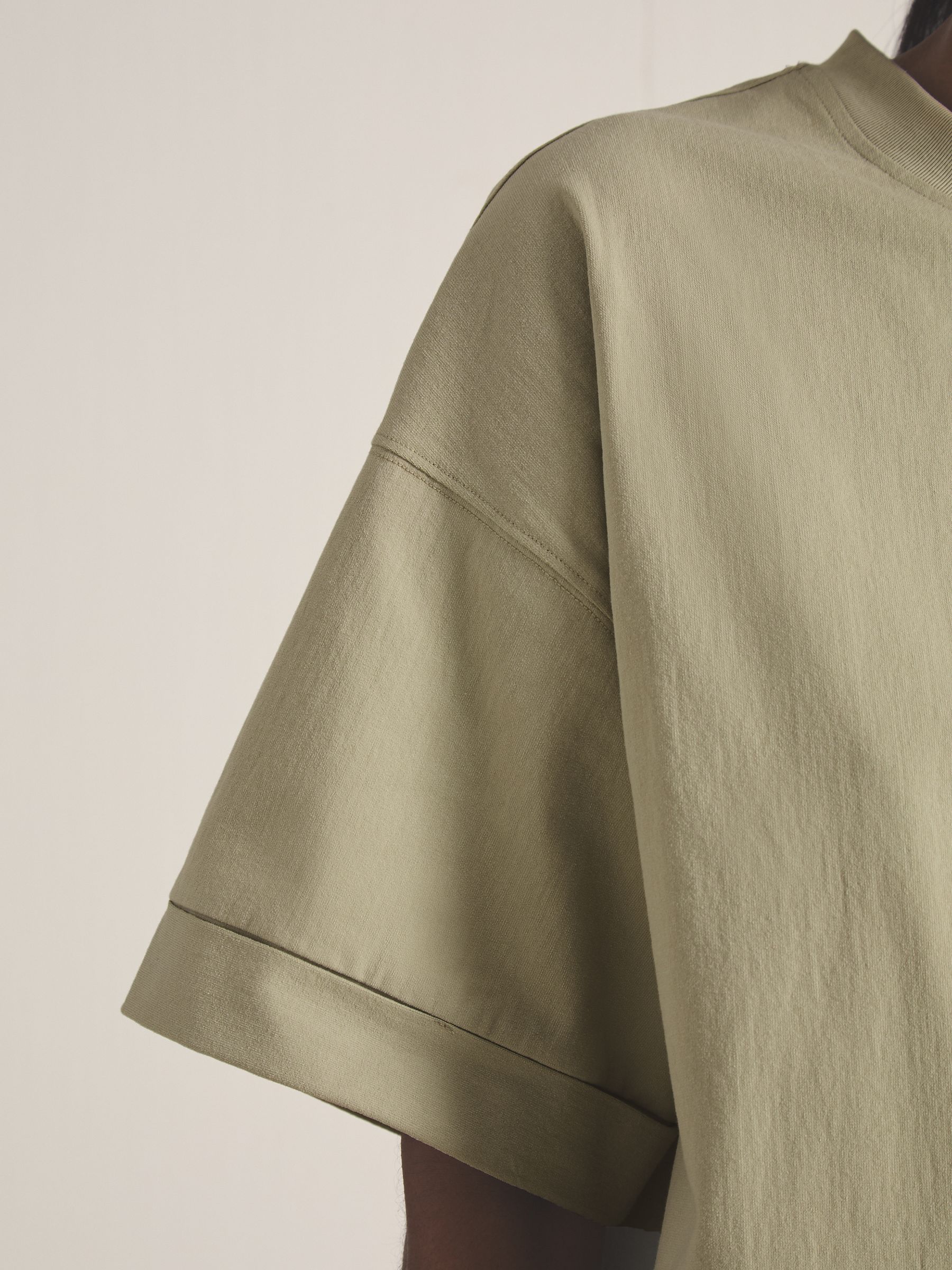 Reiss | Les 100 Ciels Oversize T-Shirt in Sage Green - Image 4 of 6
