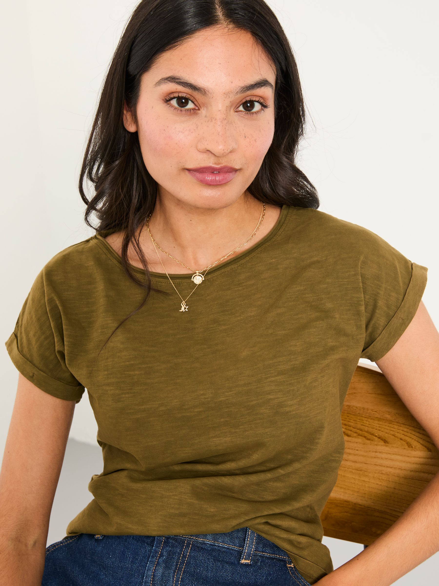 Ivy Olive Green T-Shirt - Image 2 of 5