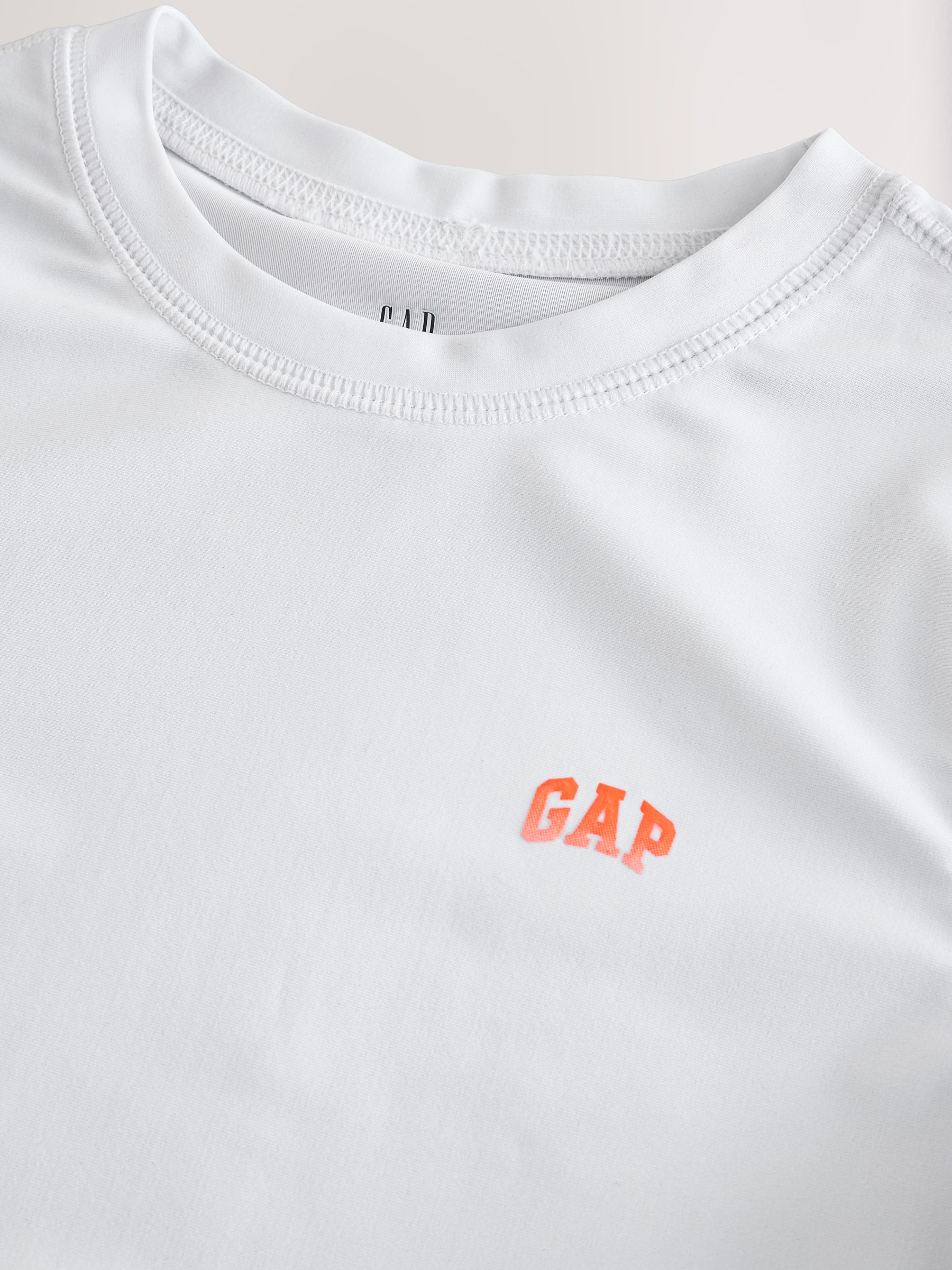 White Logo Long Sleeve Swim Rash Guard (4-13yrs) - Image 3 of 4