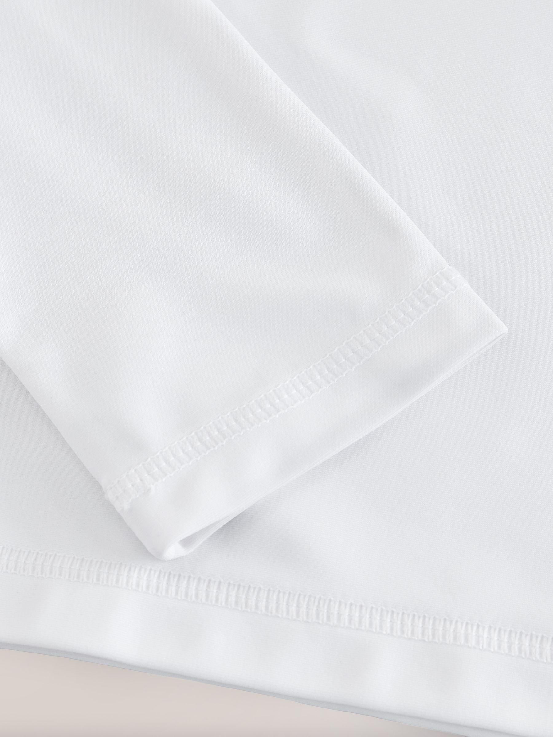 White Logo Long Sleeve Swim Rash Guard (4-13yrs) - Image 4 of 4