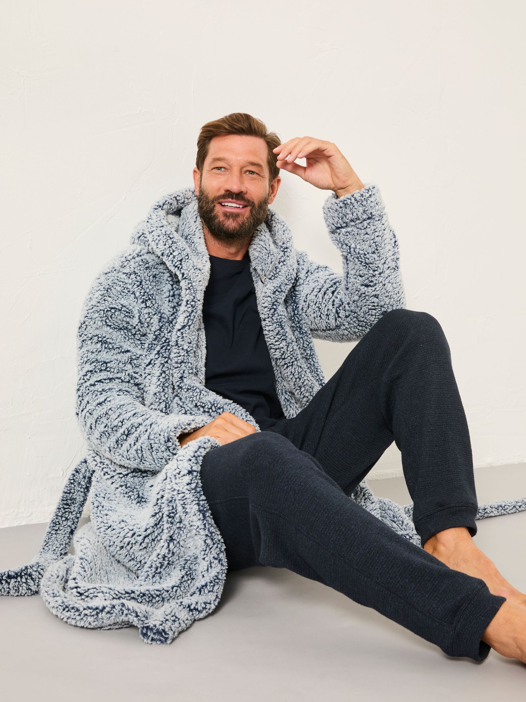 Navy Snuggle Sofa Robe - Image 5 of 6