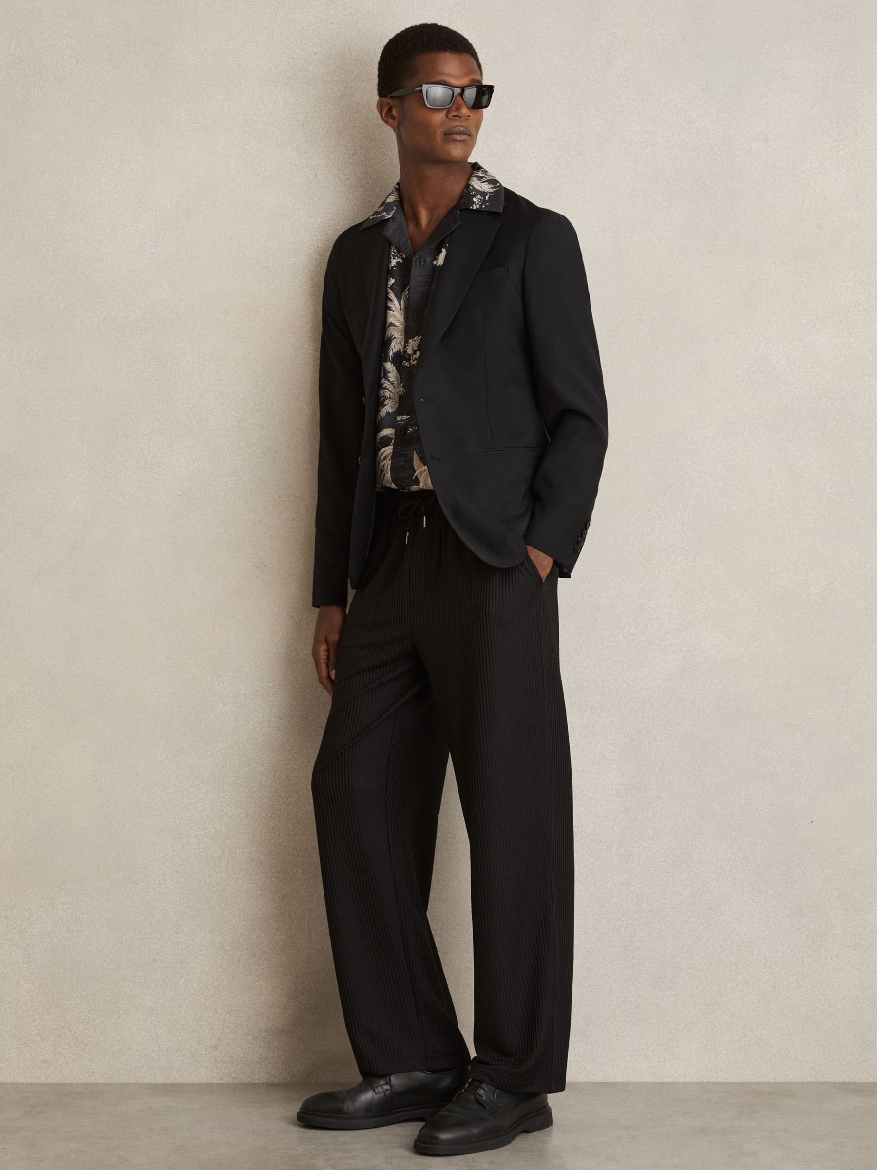 Jungle Print Cuban-Collar Shirt in Black - Image 5 of 6