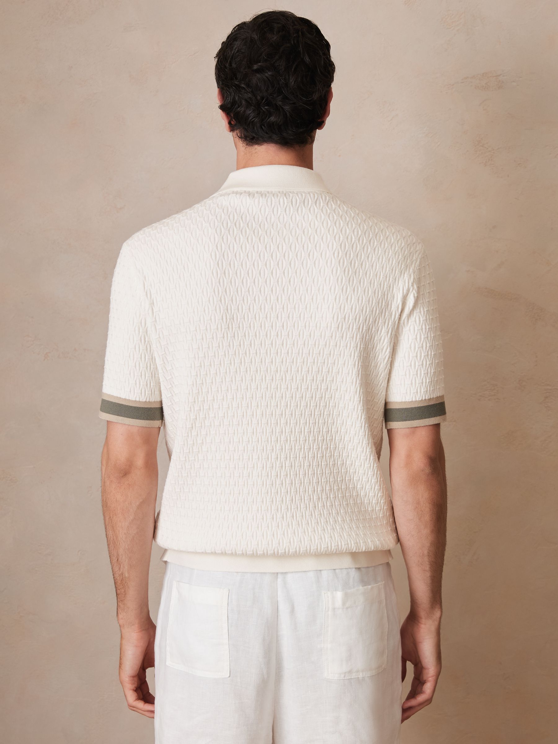Reiss | Ché Textured Cuff-Trim Shirt in White - Image 5 of 6