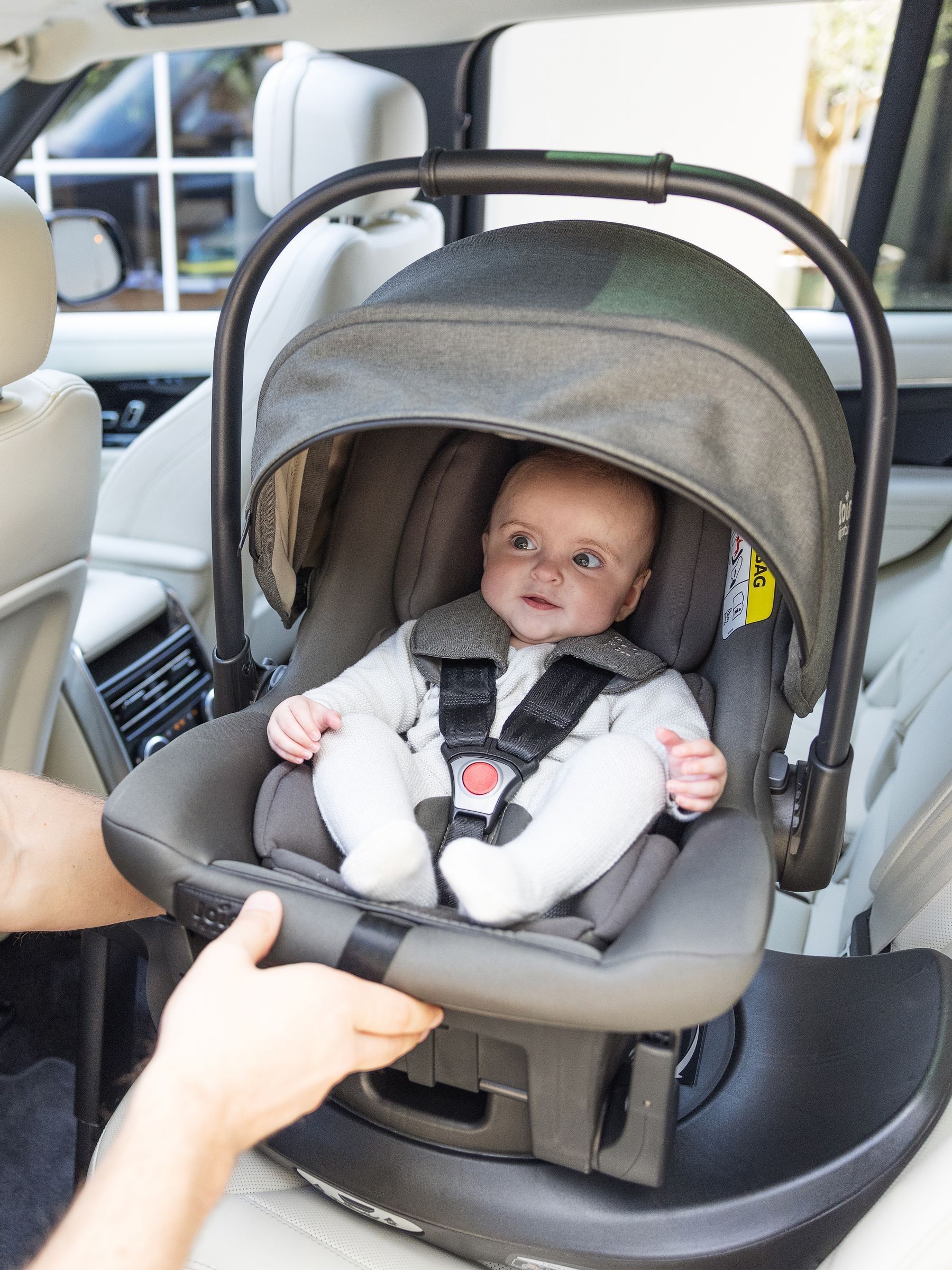 Joie Evergreen Sprint Signature Isofix Infant Carrier - Image 2 of 10