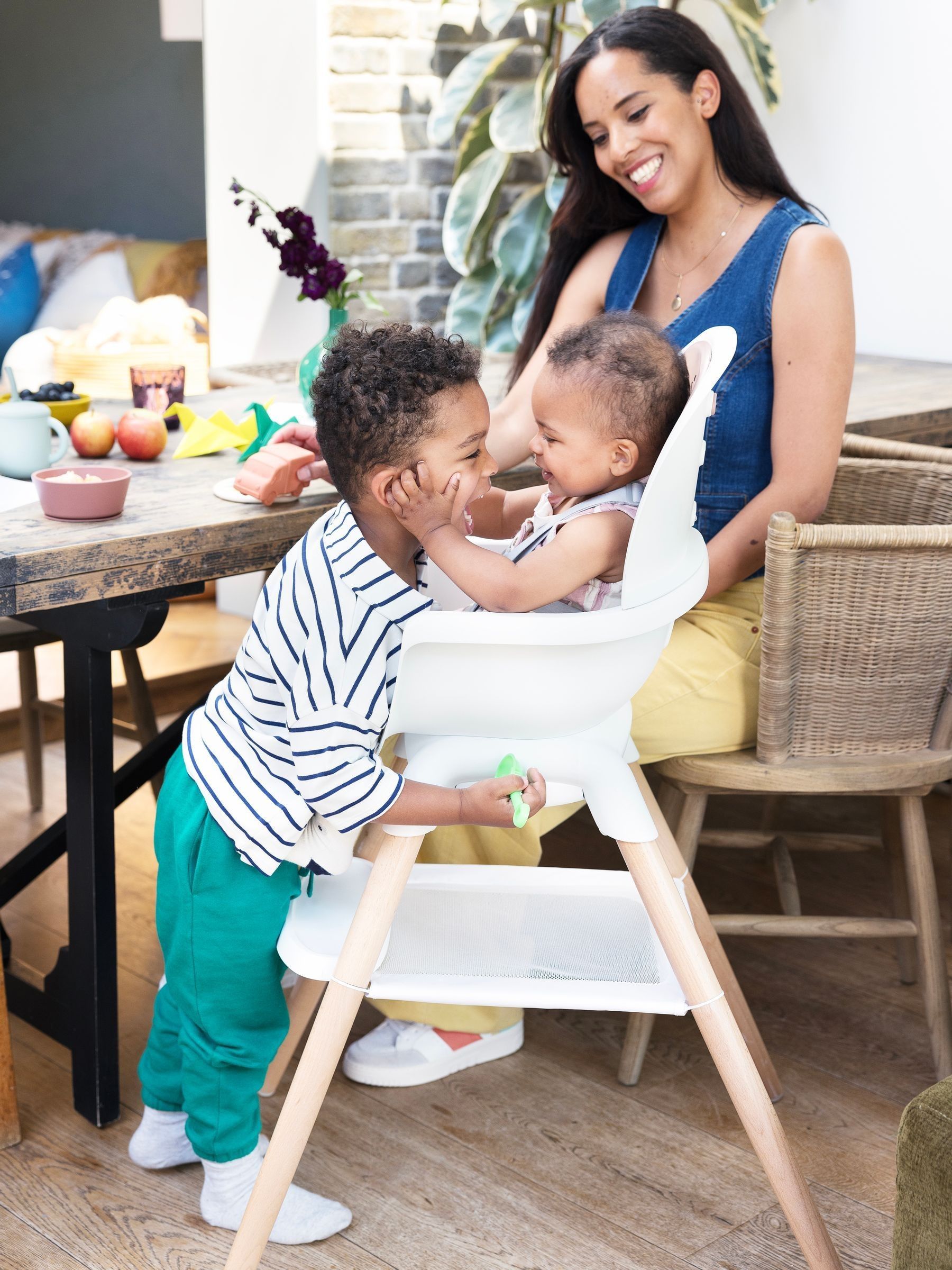 Joie Lola Chestnut Highchair - Image 11 of 12