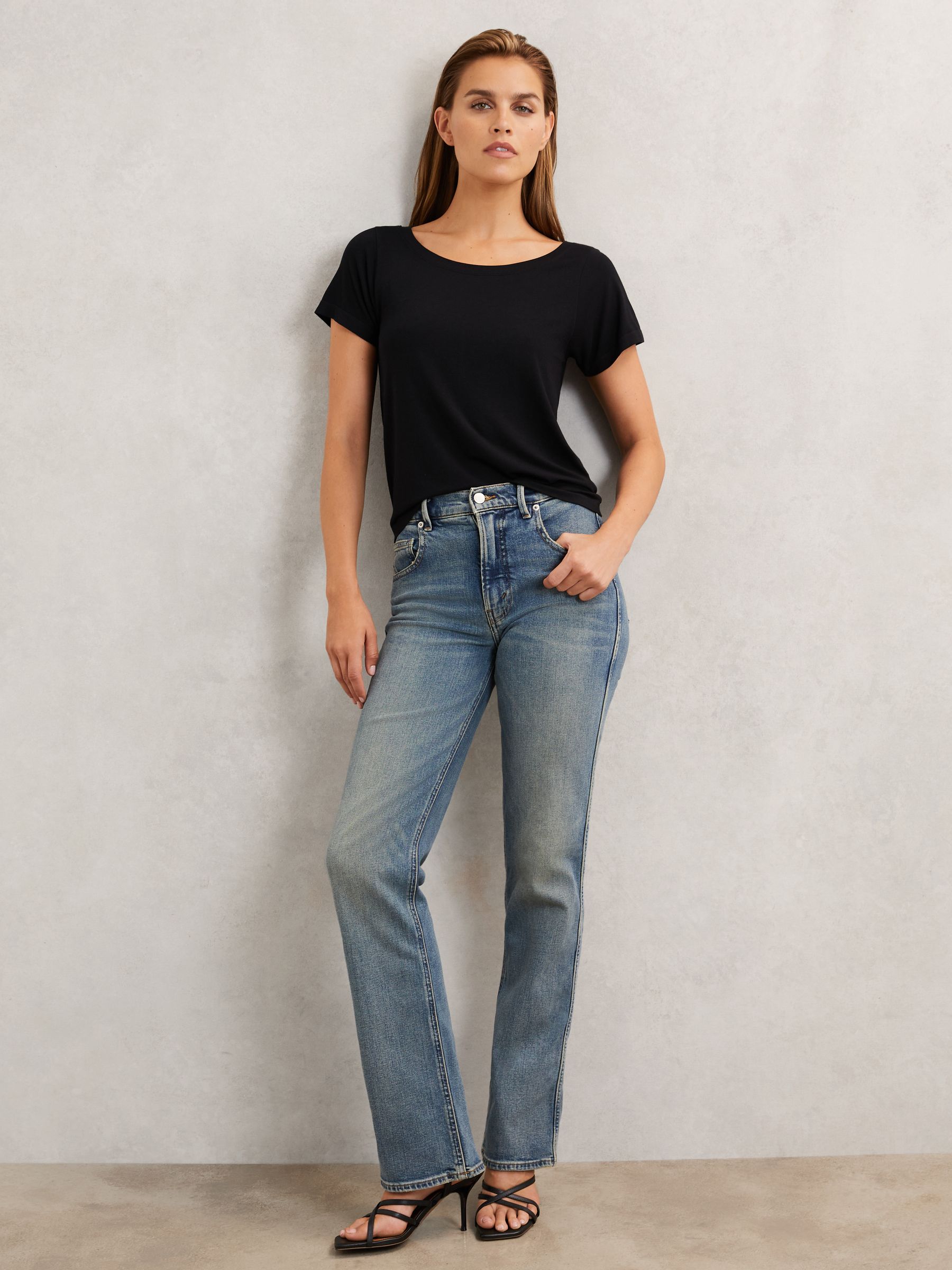 Short Sleeve T-Shirt in Black - Image 1 of 5 Short Sleeve T-Shirt in Black - Image 1 of 5