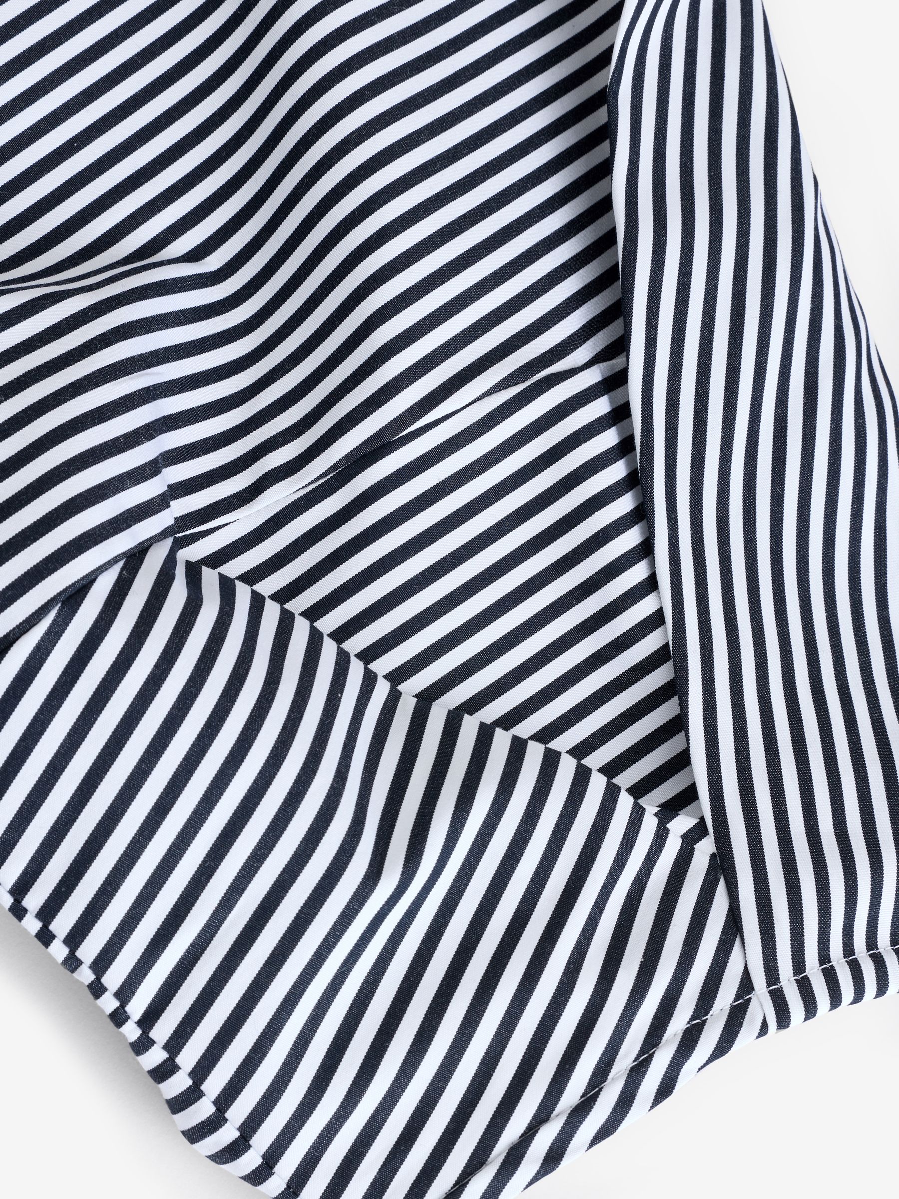 Banana Republic Blue Puff Sleeve Poplin Top - Image 6 of 6