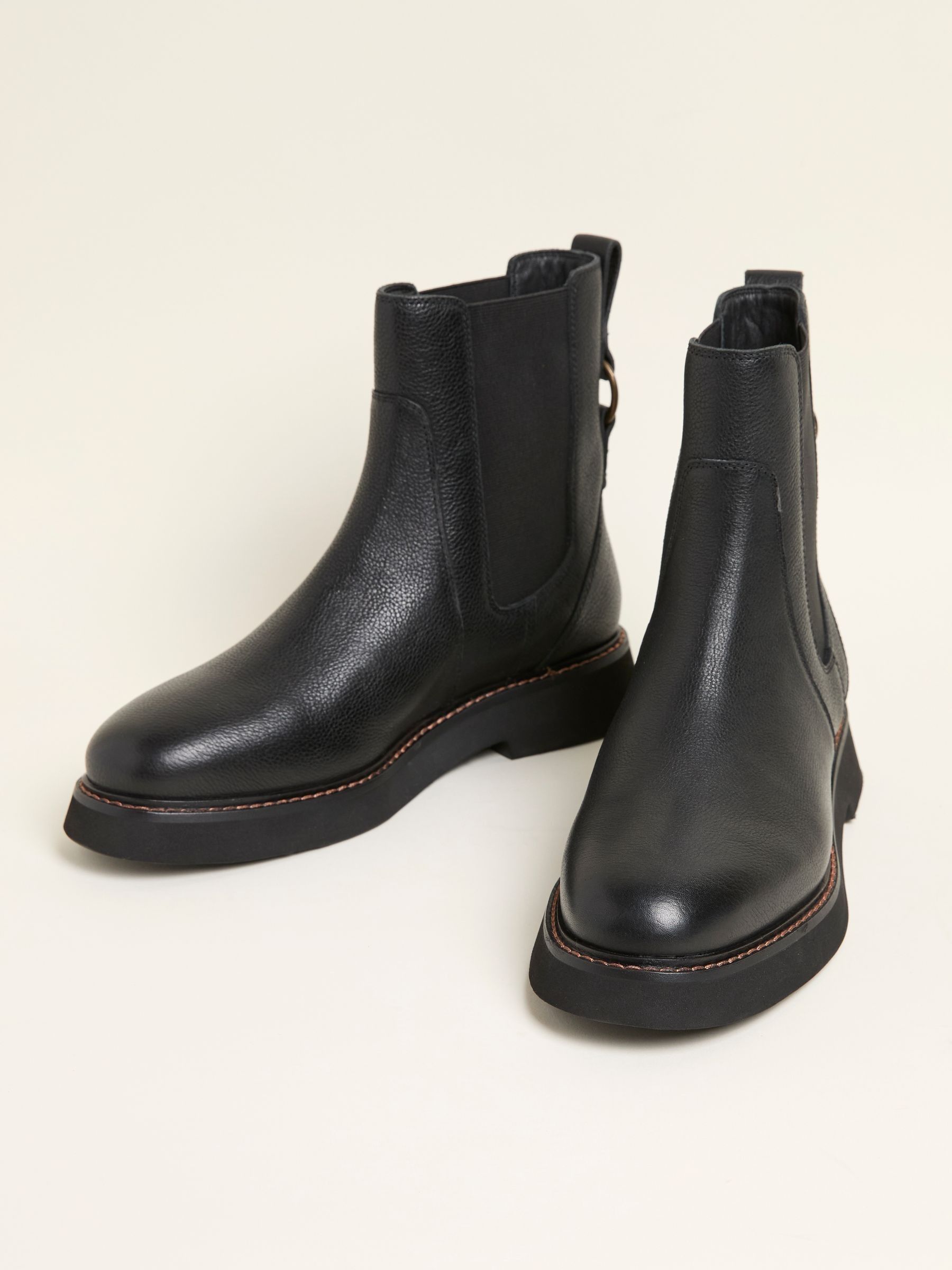 Rowe Black Chelsea Boot - Image 3 of 3