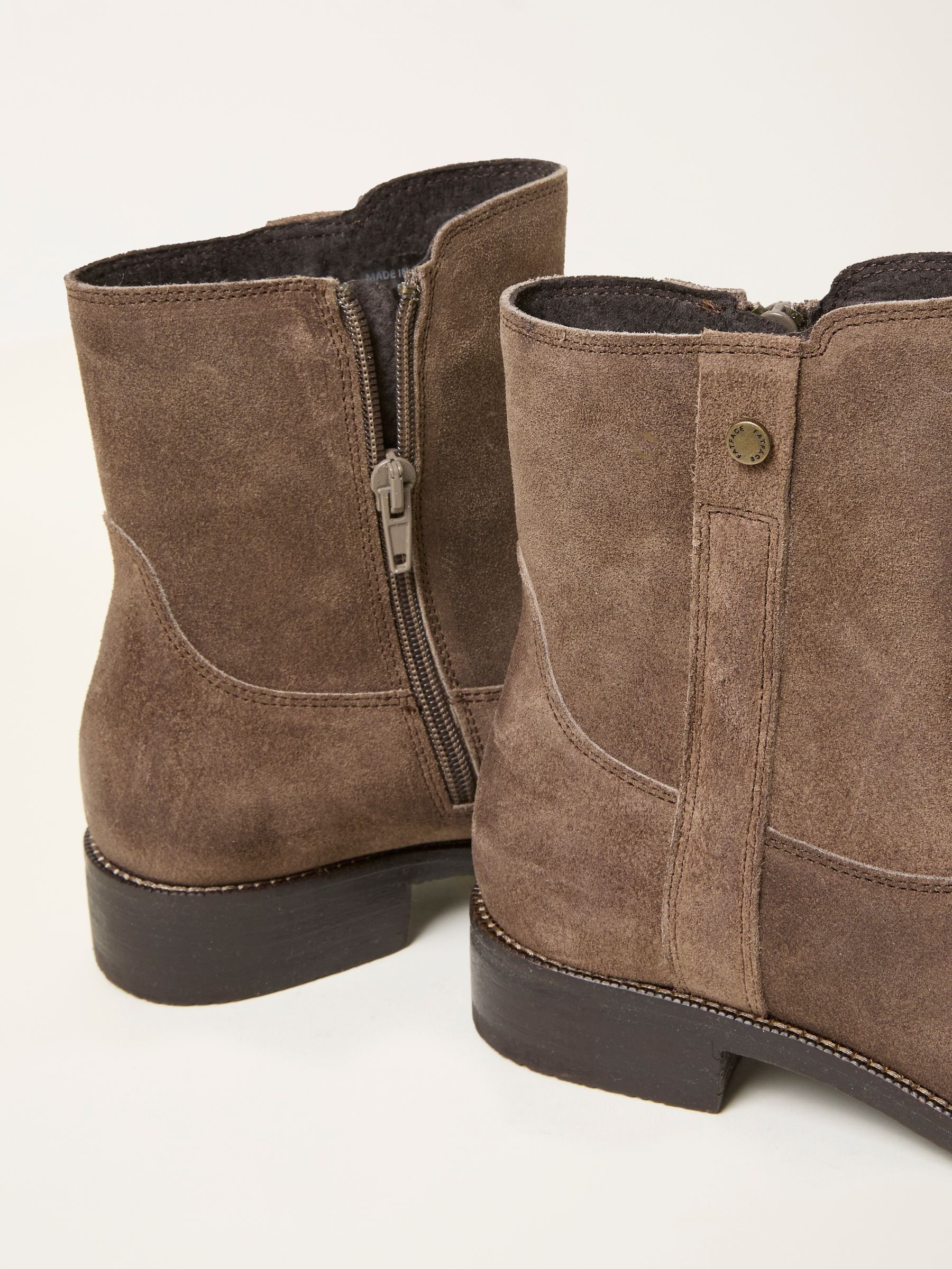 August Tan Brown Ankle Boot - Image 3 of 3
