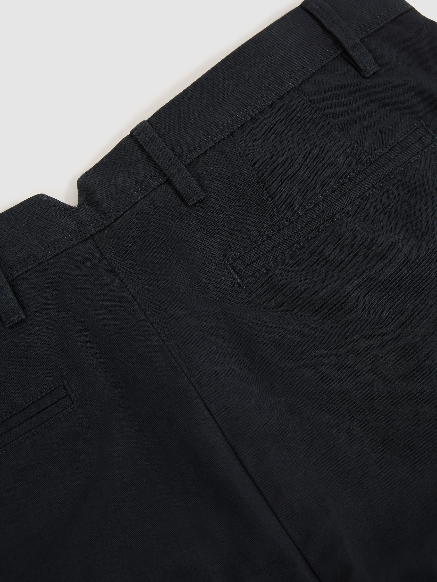 Cotton-Linen Relaxed-Fit Trousers in Navy - Image 6 of 6