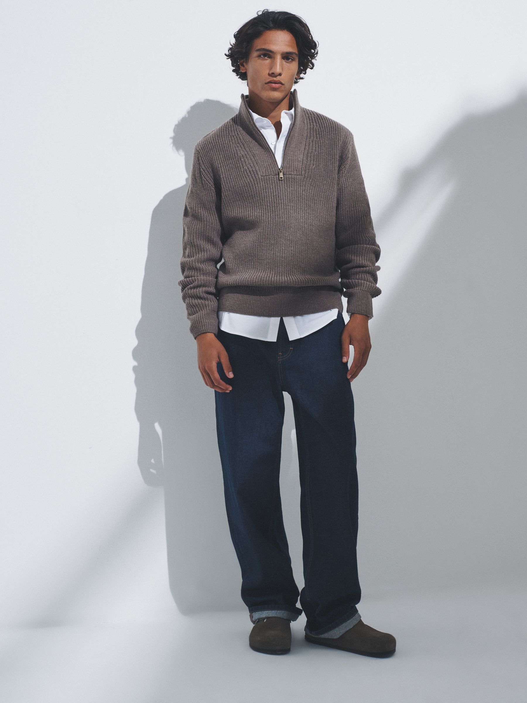 Brown/Navy Blue - 2 Pack Quarter Zip Neck Jumpers - Image 5 of 6