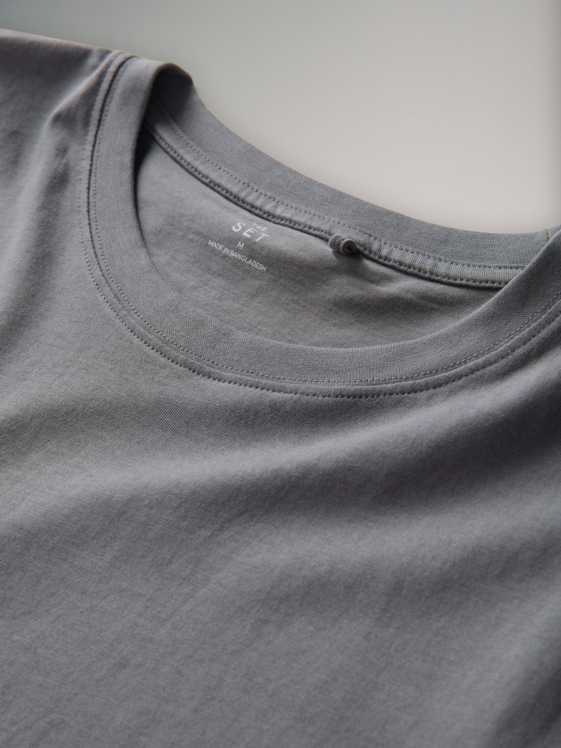 Black/Grey/White - Regular Fit - 4 Pack Short Sleeve Cotton T-Shirts - Image 6 of 7