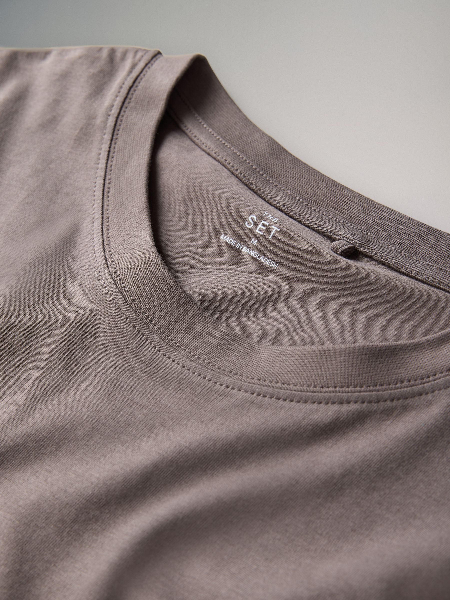 Black/Brown/Grey/White - 7 Pack Regular Short Sleeve Cotton T-Shirts - Image 9 of 10