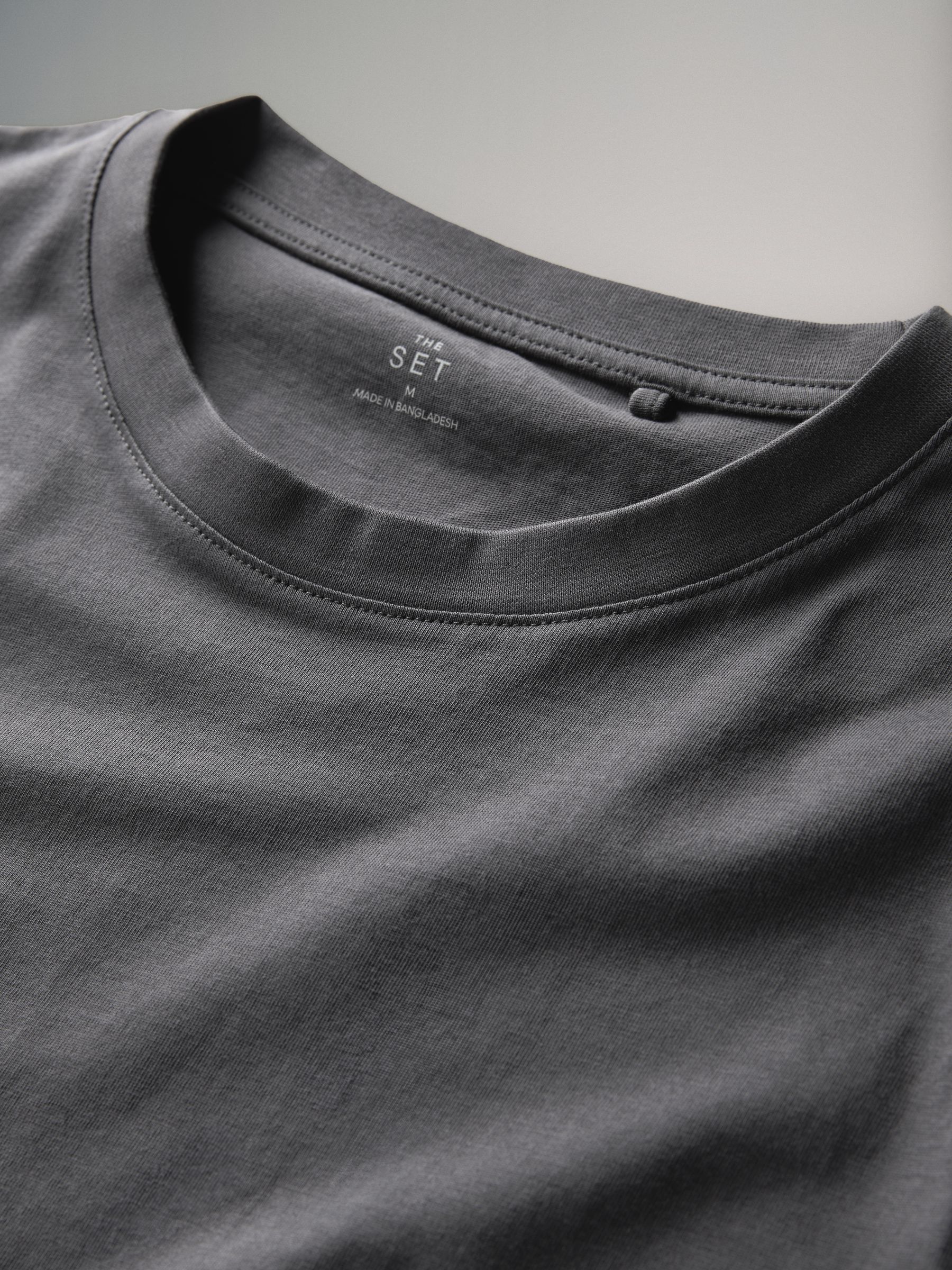 Black/Grey/Pink/Cream - Slim Fit - 4 Pack Short Sleeve Cotton T-Shirts - Image 6 of 7