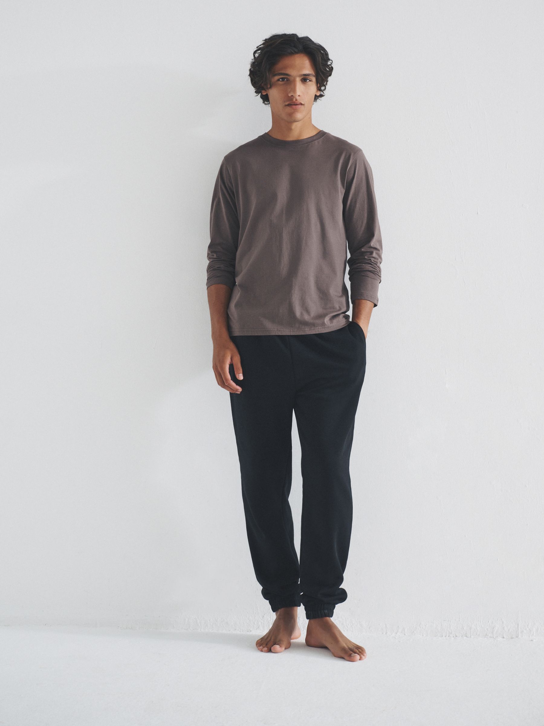 Black/Cream/Brown/White - 4 Pack Regular Long Sleeve Cotton T-Shirts - Image 4 of 10