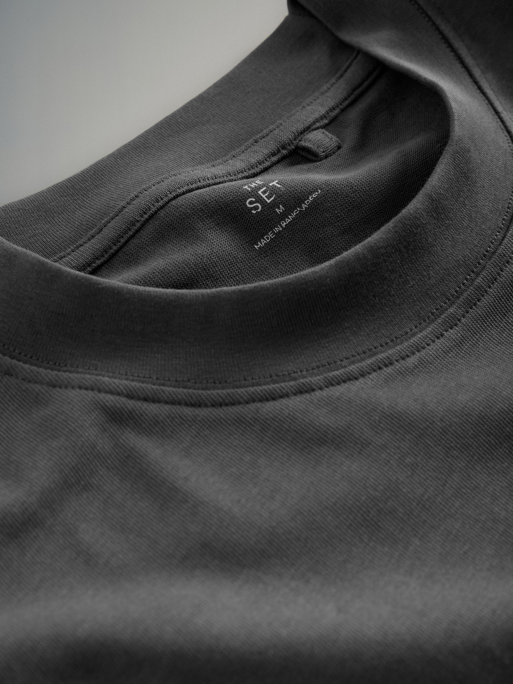 4 Pack Oversized Short Sleeve Heavyweight Cotton T-Shirts - Image 6 of 6 4 Pack Oversized Short Sleeve Heavyweight Cotton T-Shirts - Image 6 of 6