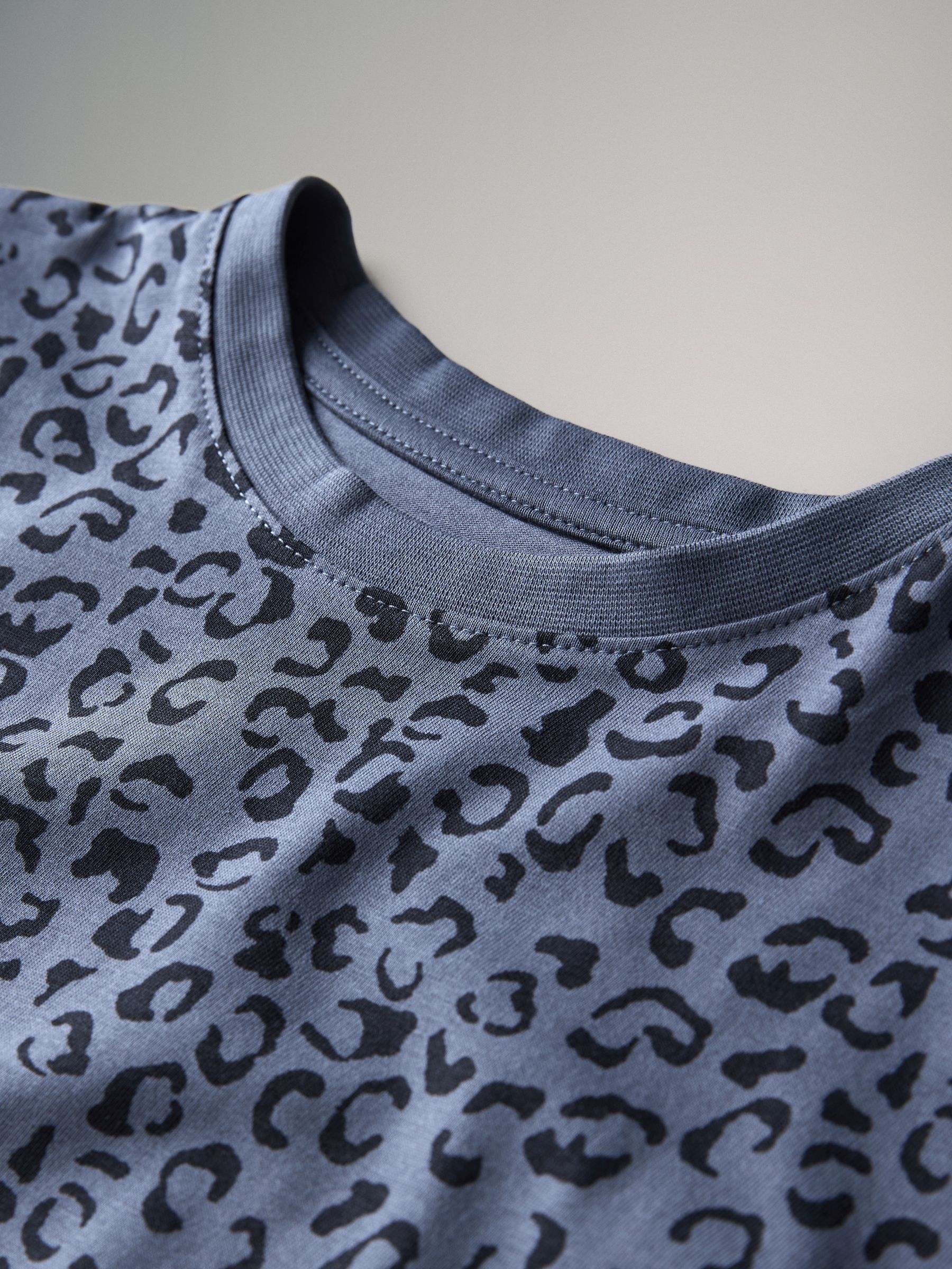 Navy/Animal/Blue/White - 4 Pack Cropped Oversized Short Sleeve Cotton T-Shirts - Image 12 of 13