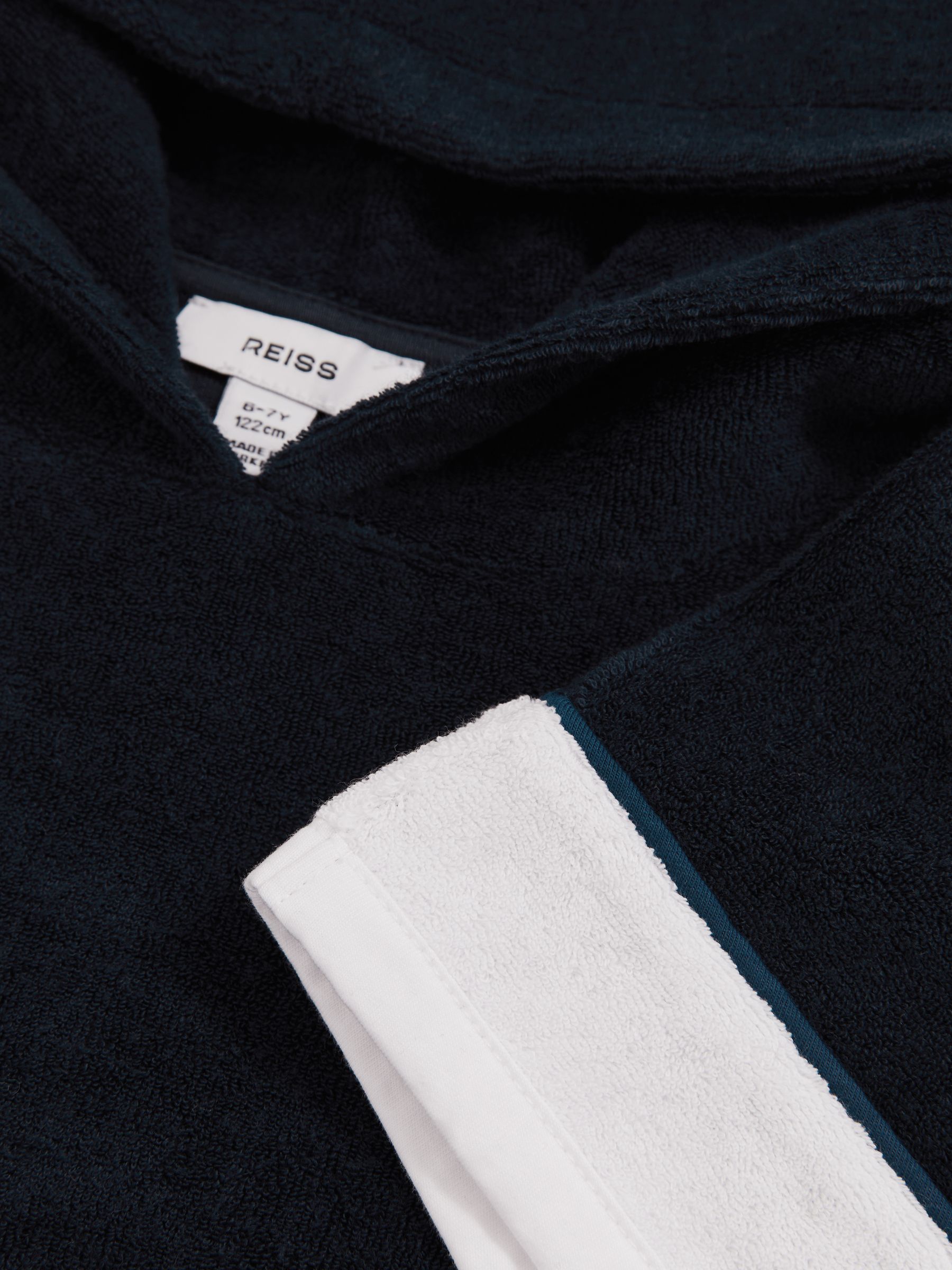 Colour-Block Hooded Towel in Navy/Blue/White - Image 4 of 4