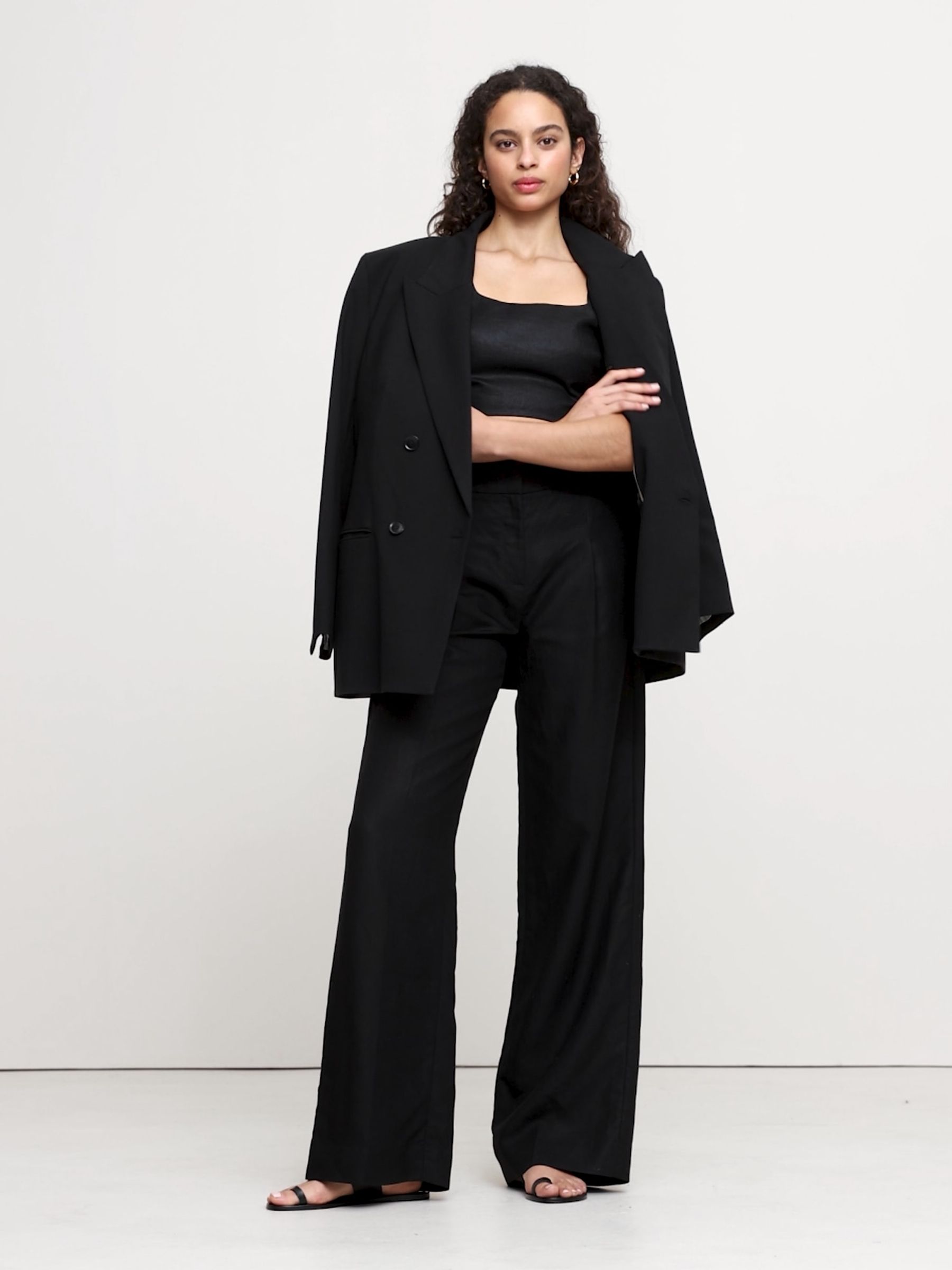 Banana Republic Black Linen Square-Neck Cropped Tank - Image 3 of 5