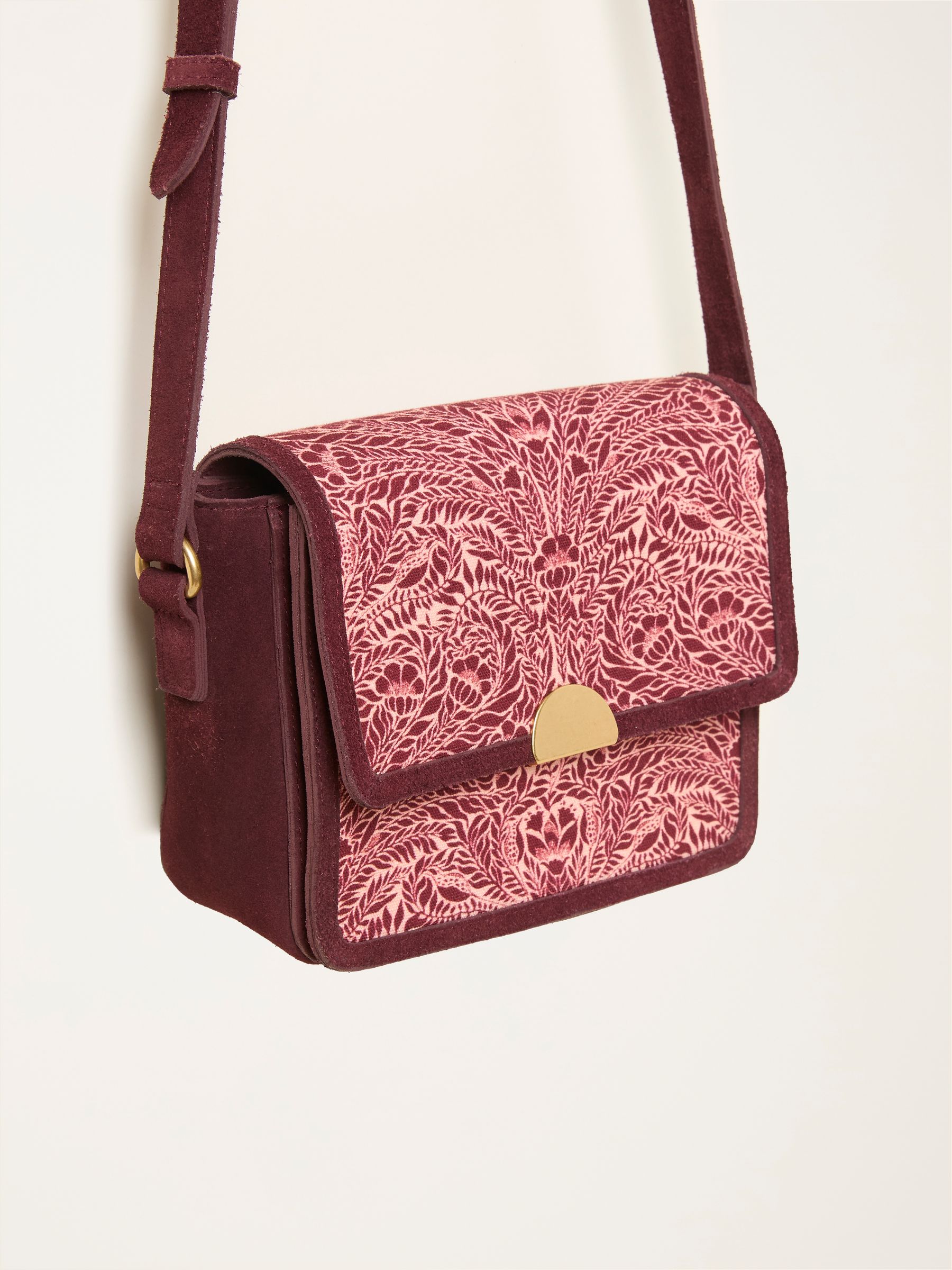Burgundy Red Floral Bouquet Crossbody Bag - Image 5 of 5