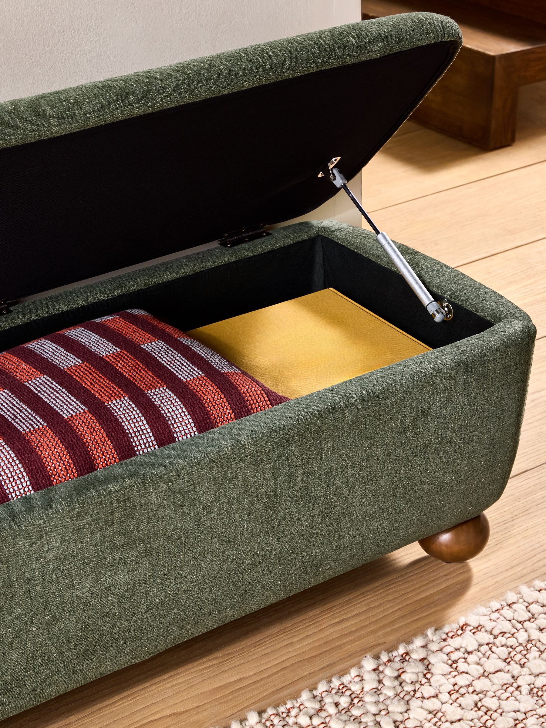 Ellio Storage Ottoman Bench in Soft Textured Weave Hunter Green - Image 3 of 5