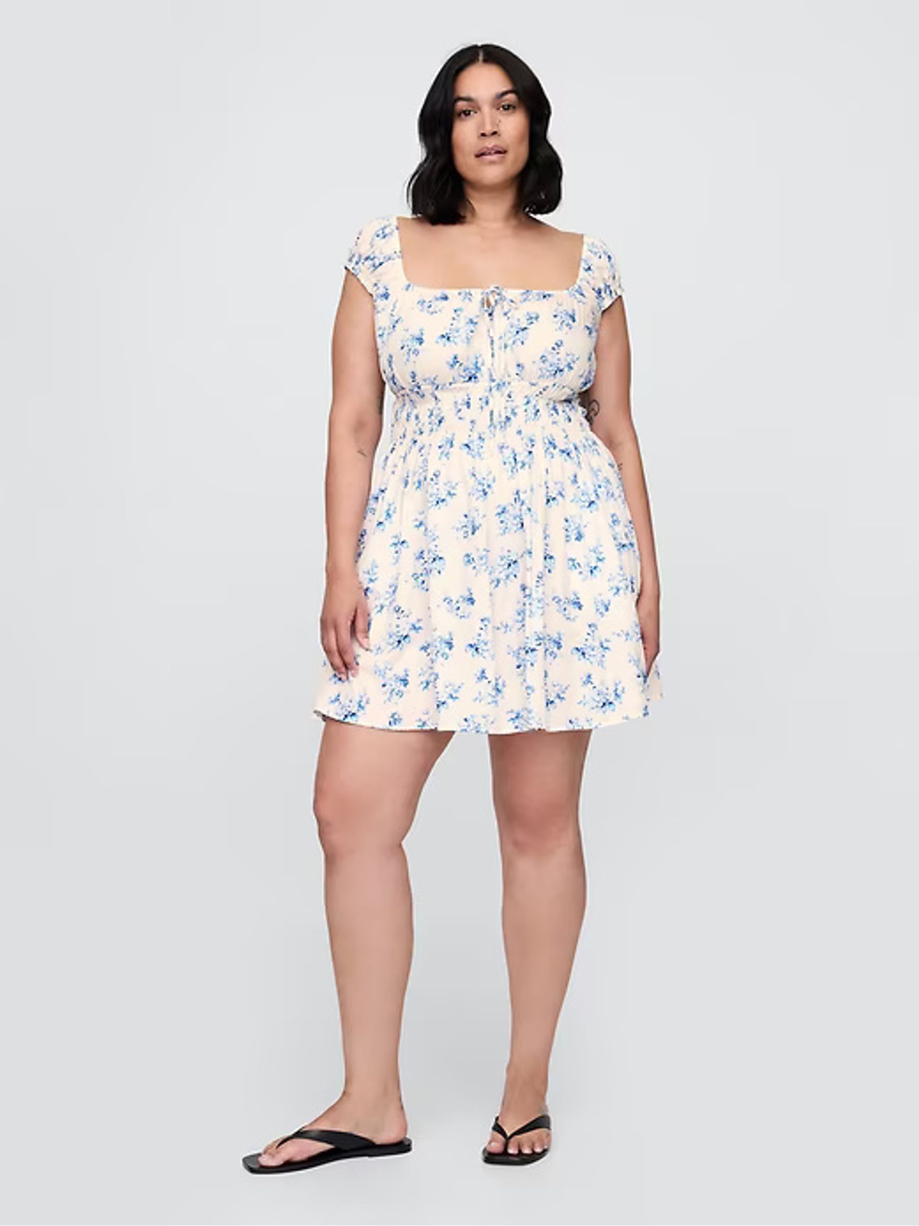 White & Blue Floral 100% Cotton Tie-Front Smocked Waist Mini Summer Dress - Image 4 of 7