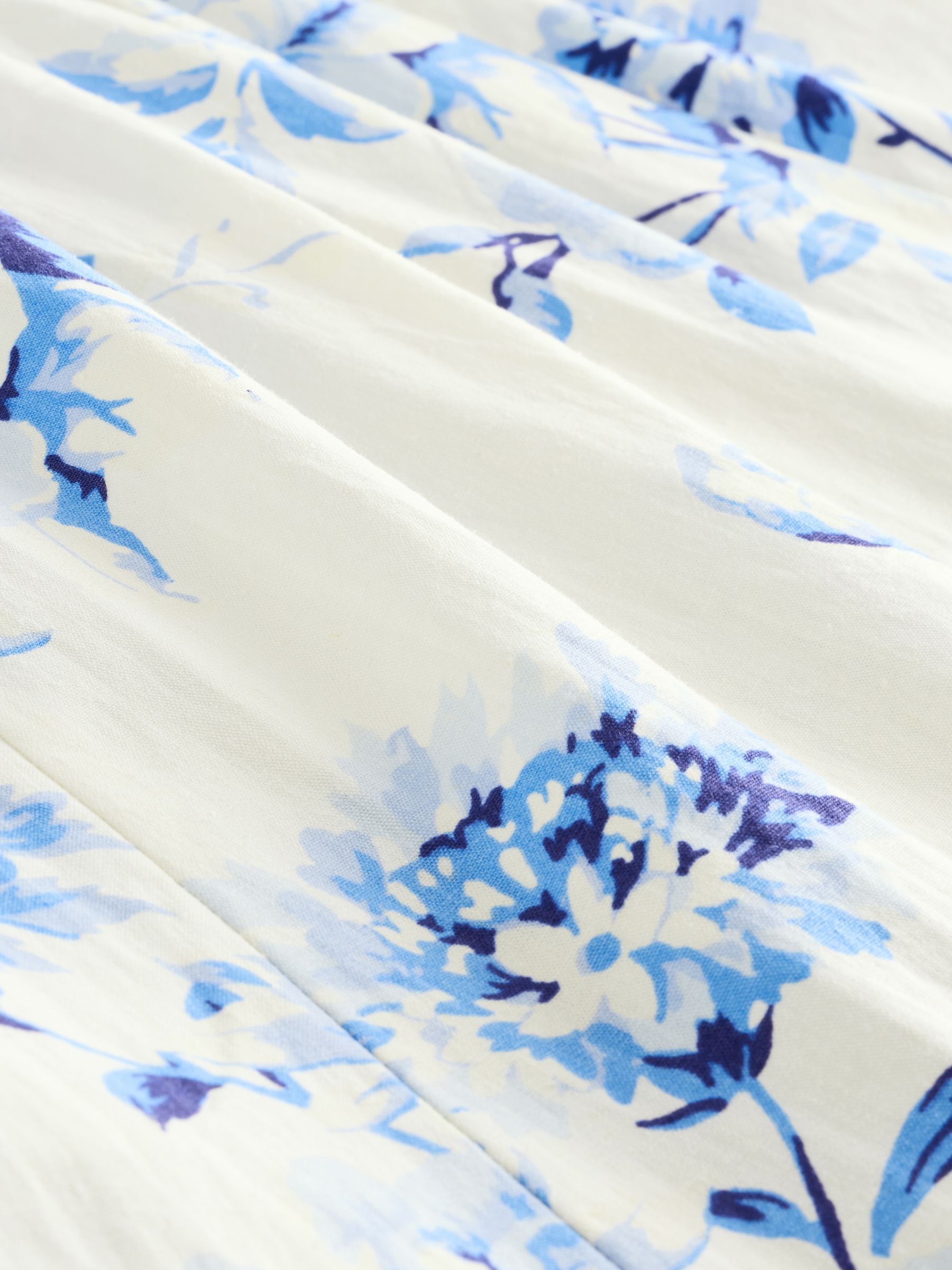 White/Blue Floral Sleeveless Halter Neck Maxi Dress - Image 3 of 5