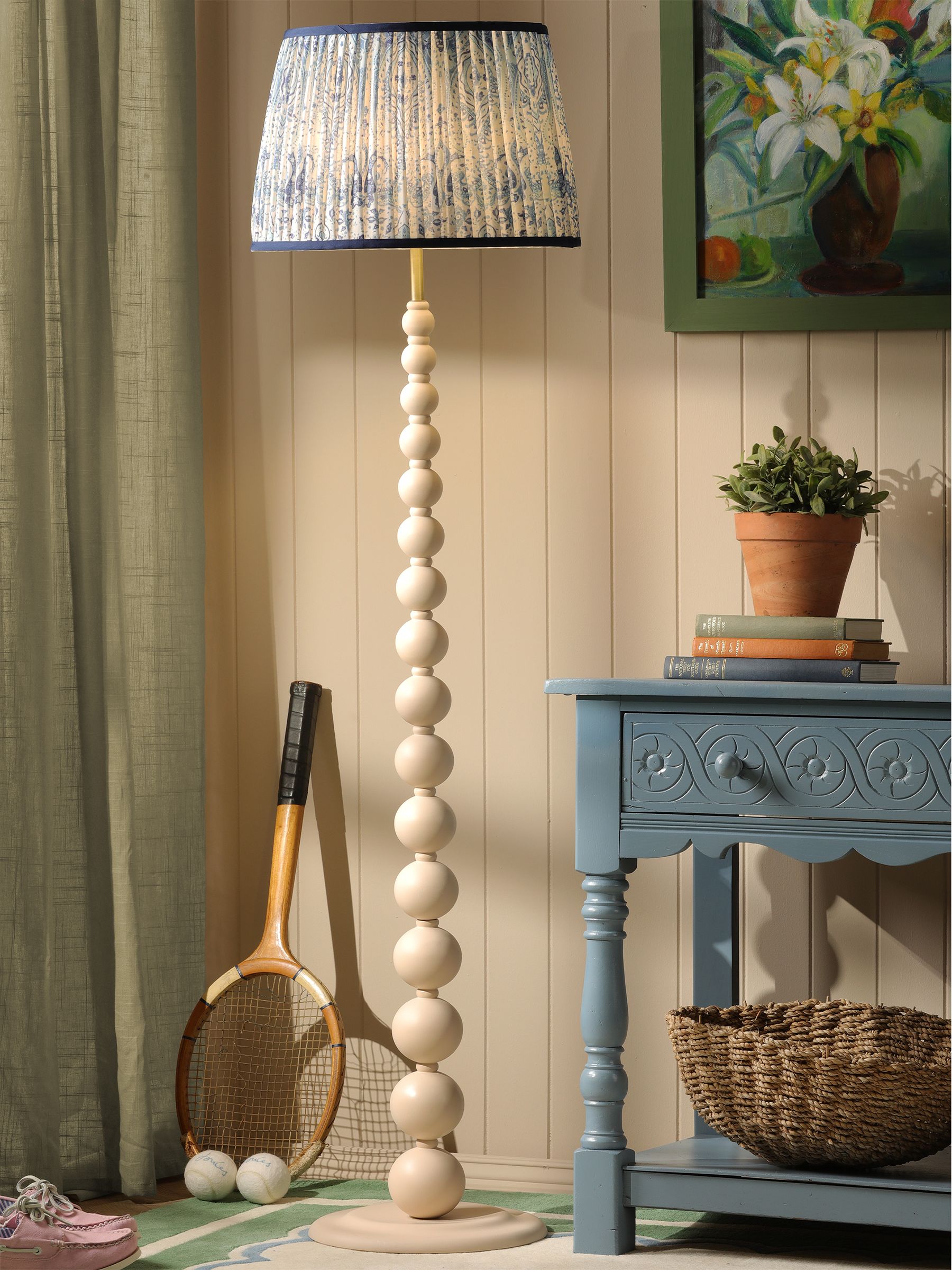 Cream Harewood Floor Lamp - Image 2 of 8