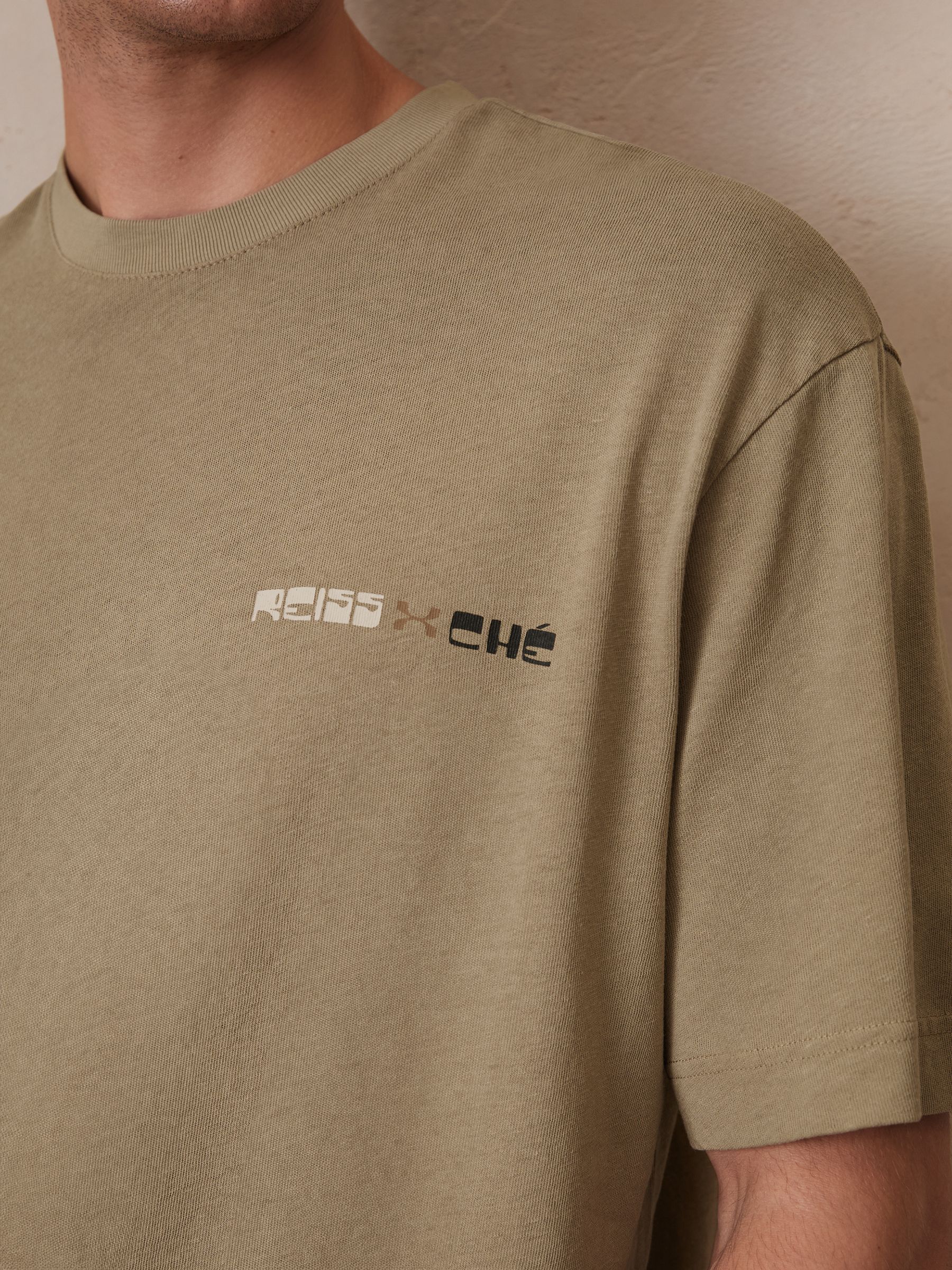 Reiss | Ché Cotton-Linen Sunset T-Shirt in Sage Green - Image 5 of 7