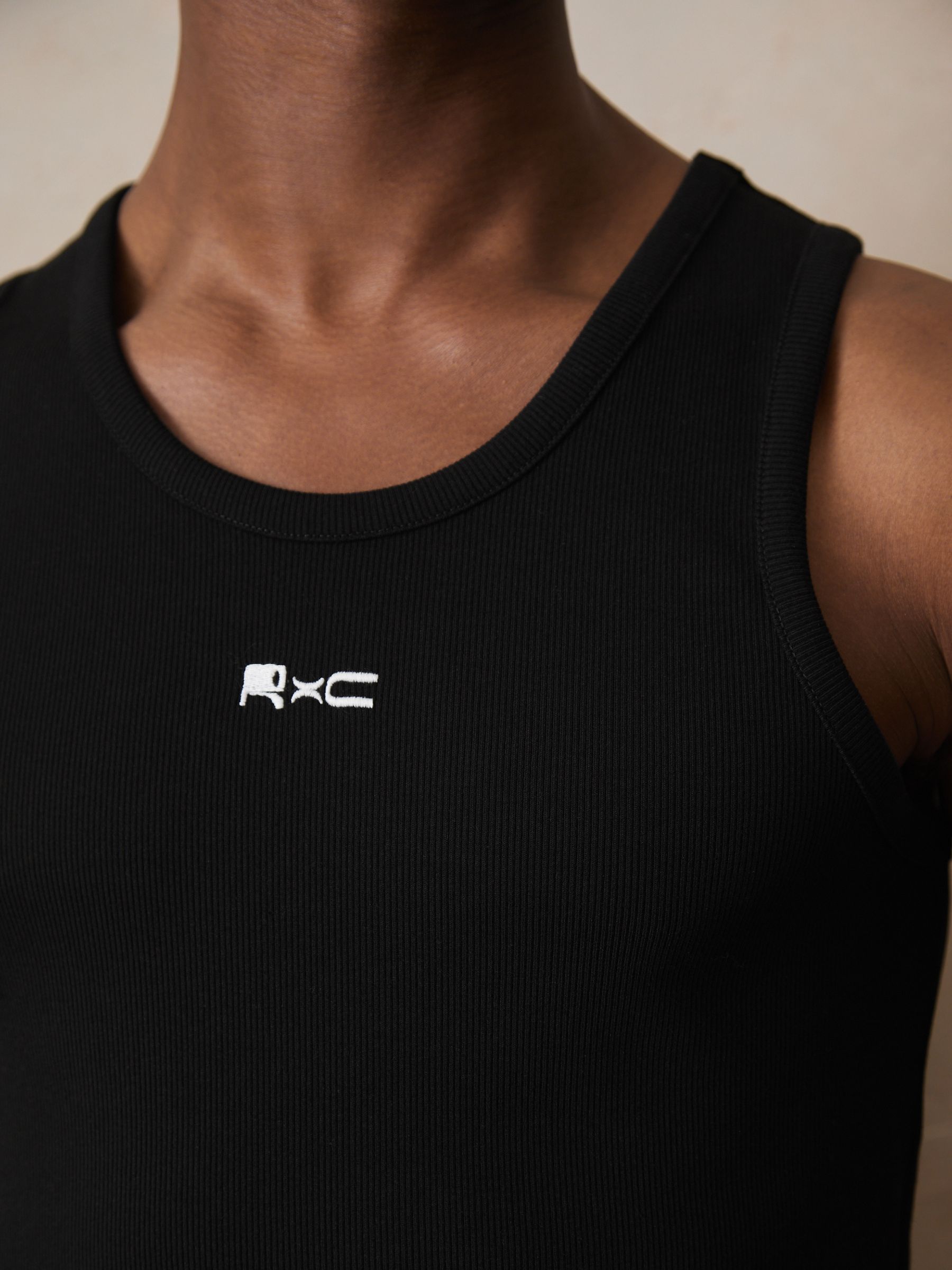 Reiss | Ché Logo-Embroidered Vest in Black - Image 4 of 6