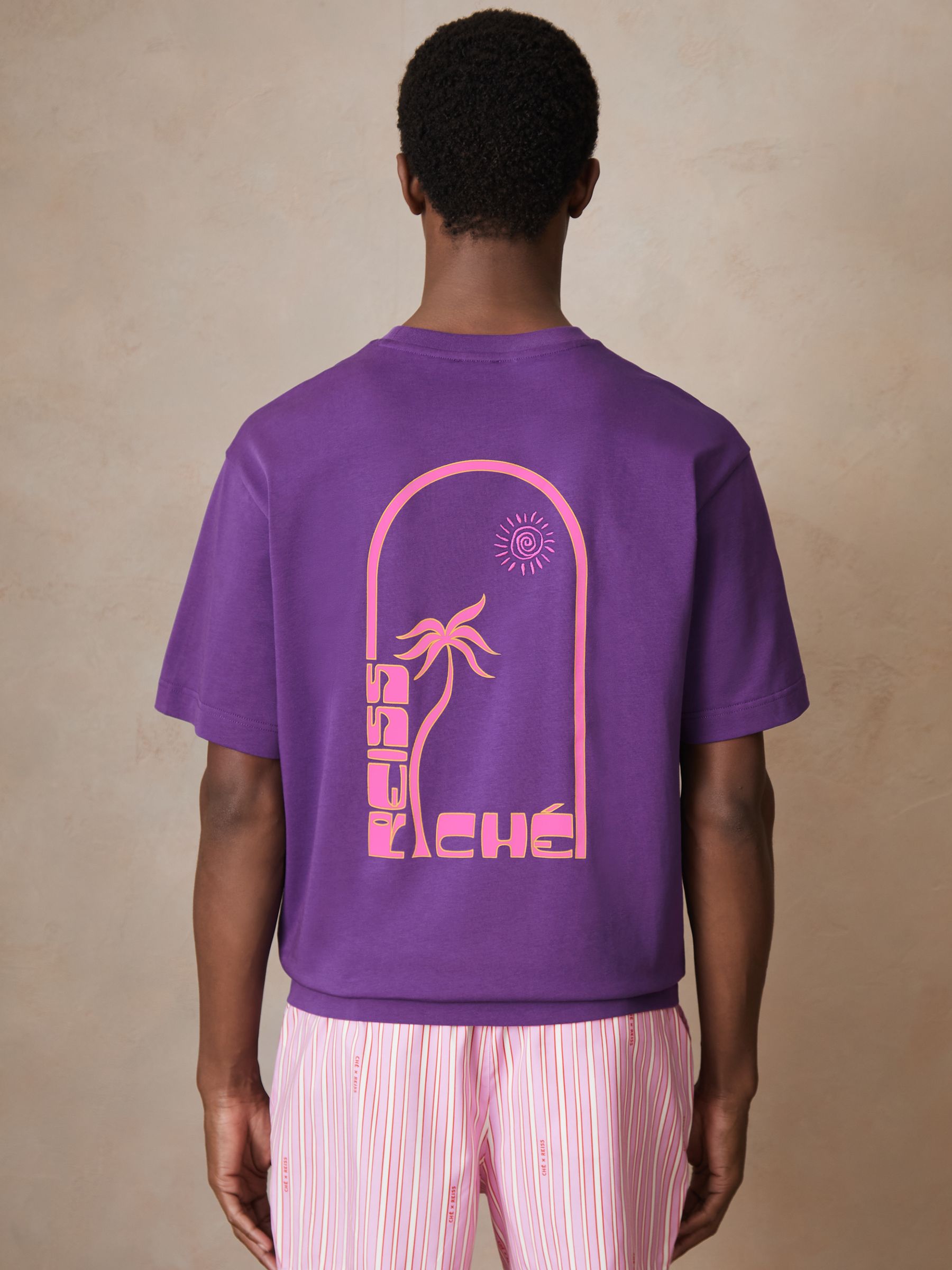 Reiss | Ché Cotton Palm-Print T-Shirt in Purple - Image 5 of 6