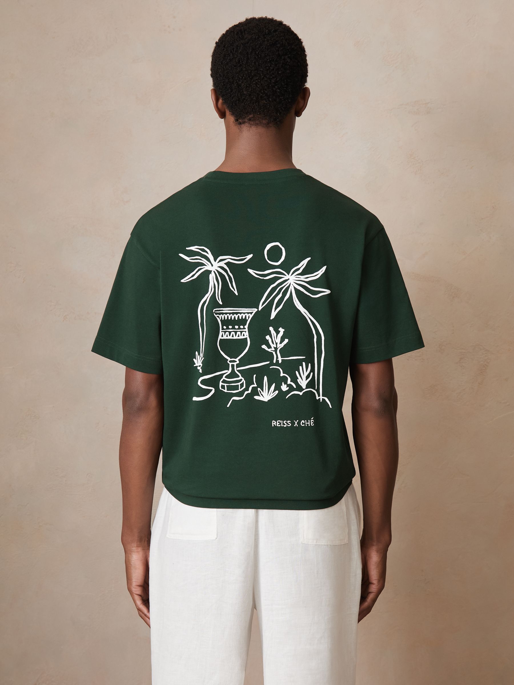 Reiss | Ché Cotton Palm-Tree T-Shirt in Green - Image 1 of 6 Reiss | Ché Cotton Palm-Tree T-Shirt in Green - Image 1 of 6