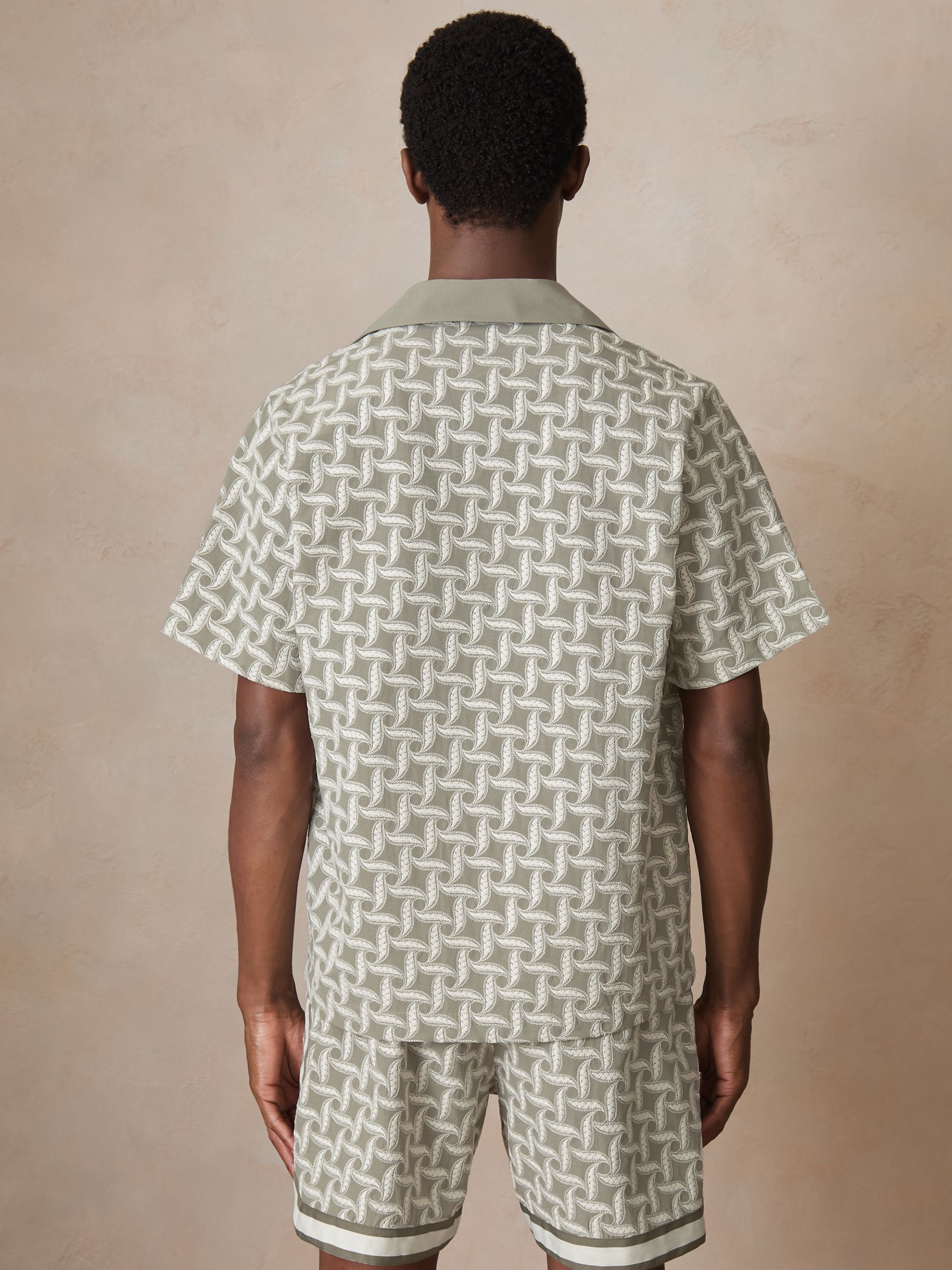Reiss | Ché Motif-Embroidered Shirt in Sage/White - Image 6 of 7