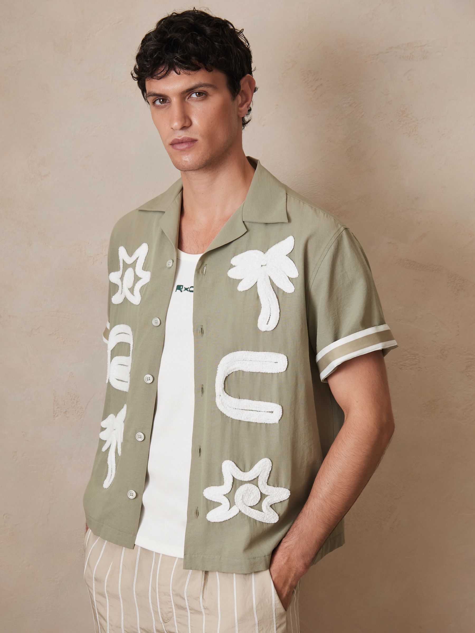 Reiss | Ché Embroidered-Motif Shirt in Sage Green - Image 1 of 8
