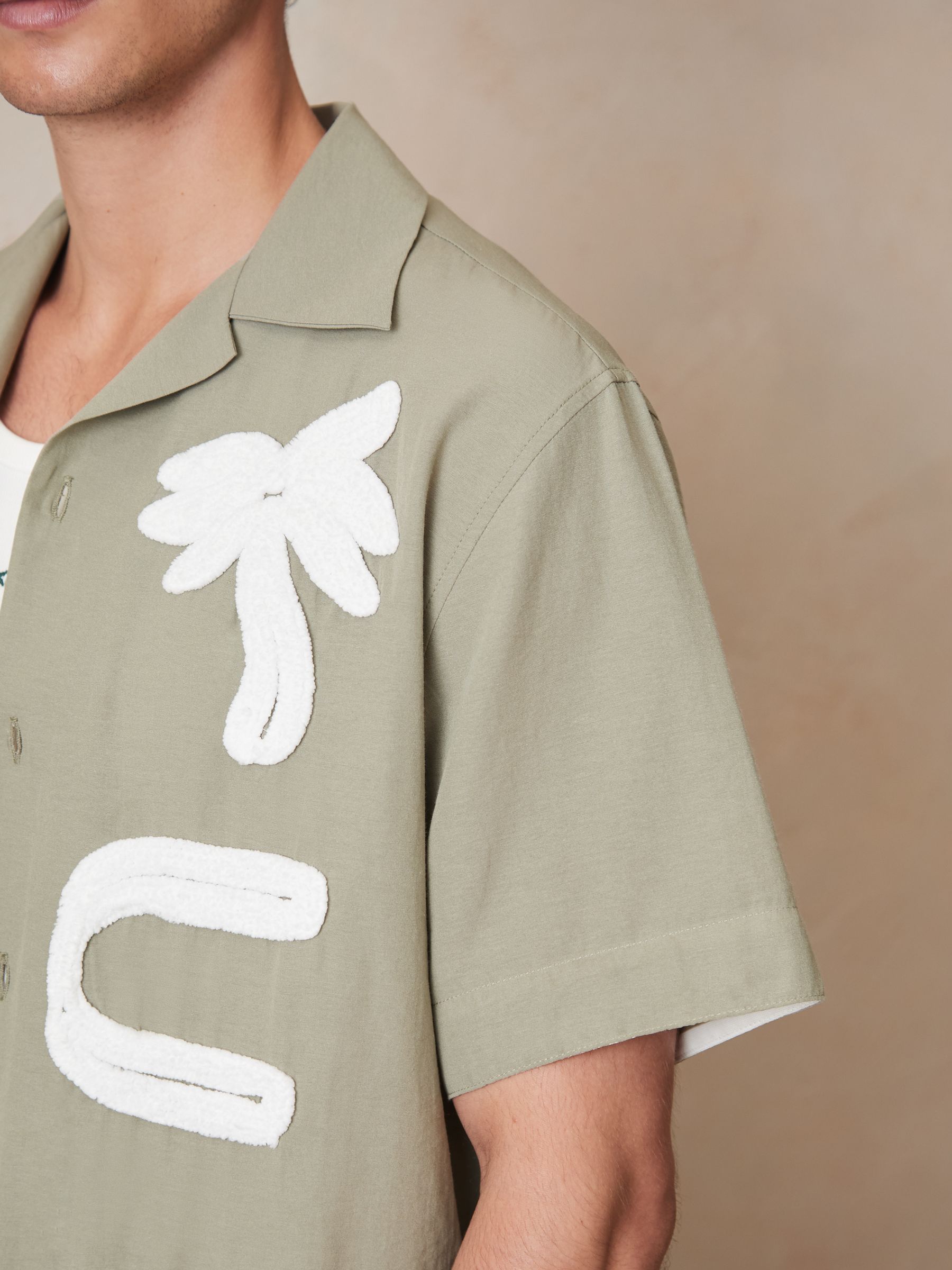 Reiss | Ché Embroidered-Motif Shirt in Sage Green - Image 6 of 8