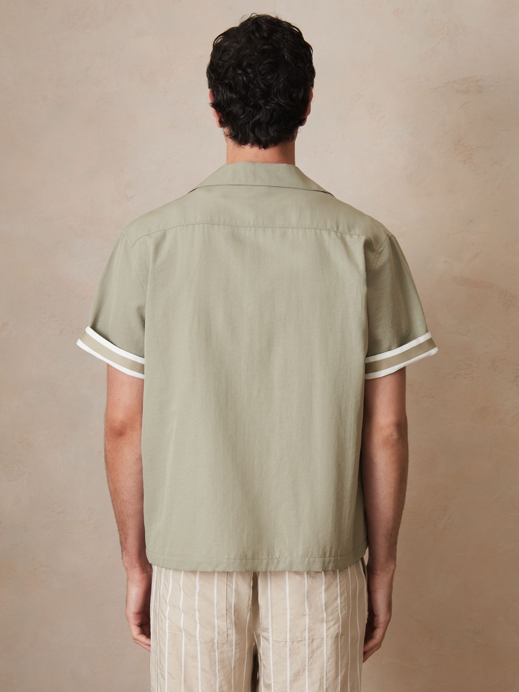 Reiss | Ché Embroidered-Motif Shirt in Sage Green - Image 7 of 8