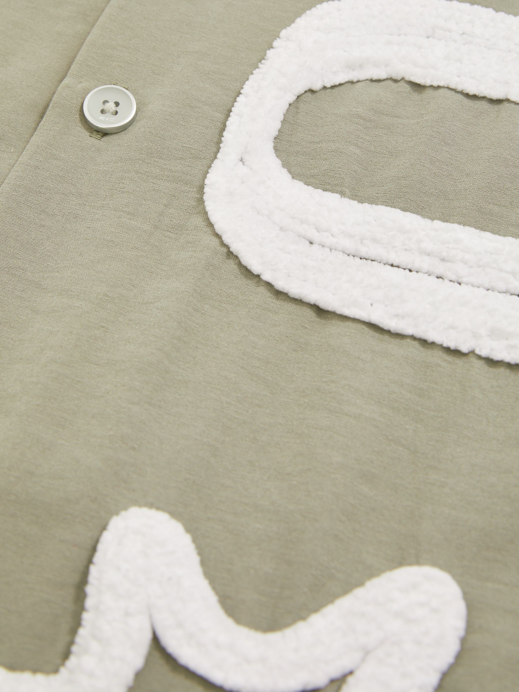 Reiss | Ché Embroidered-Motif Shirt in Sage Green - Image 8 of 8