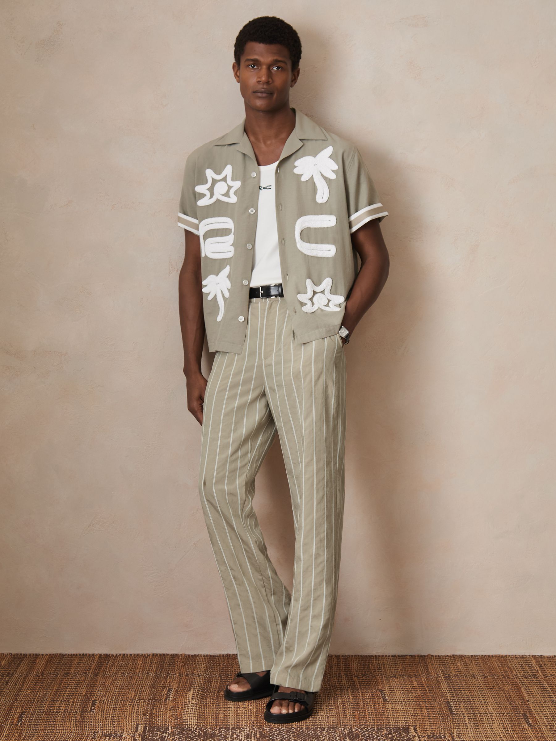 Reiss | Ché Pinstripe Wide-Leg Trousers in Stone - Image 3 of 7